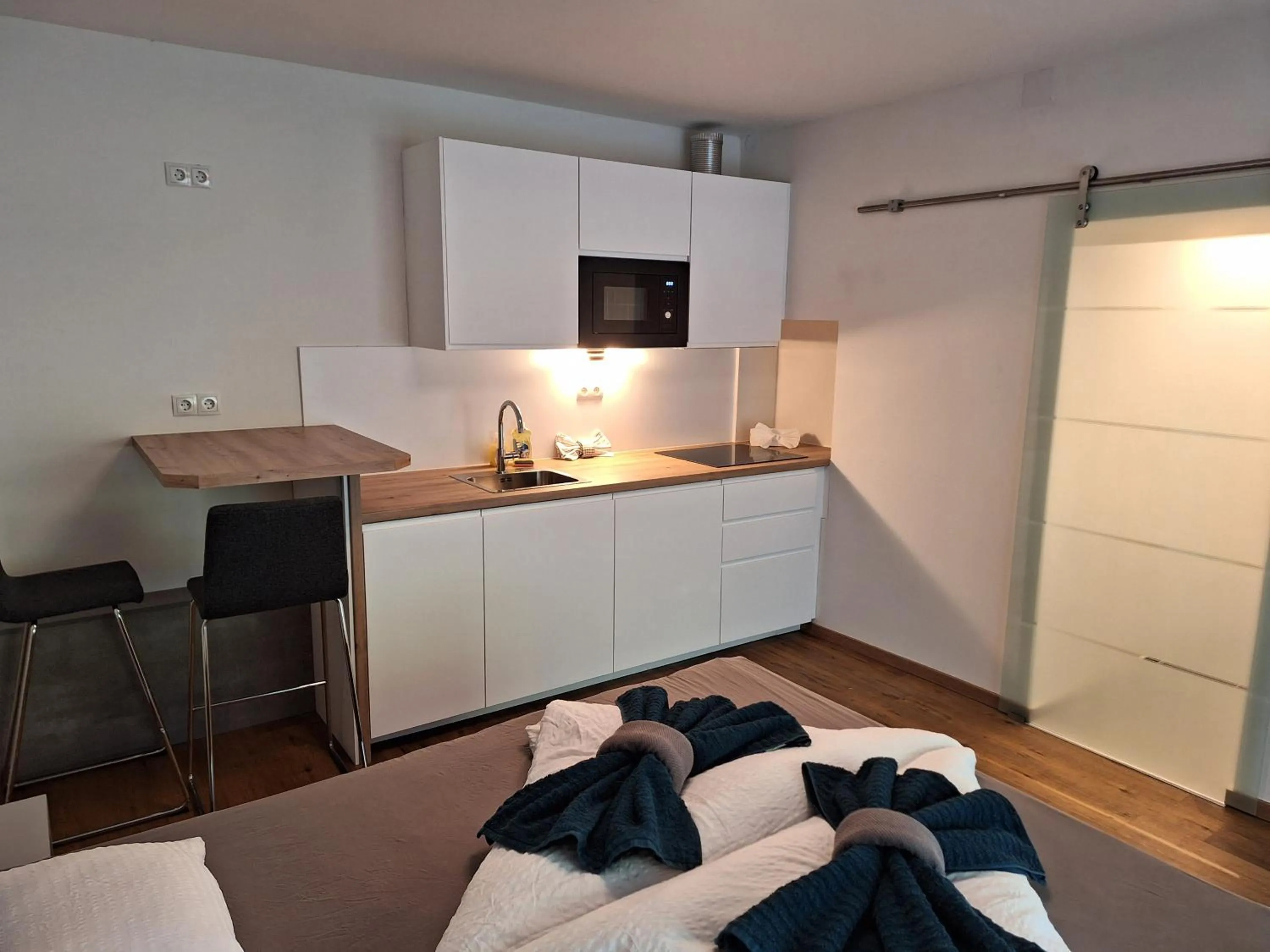 Bed in Flataid Gästehaus Graschi - Steinbergstraße
