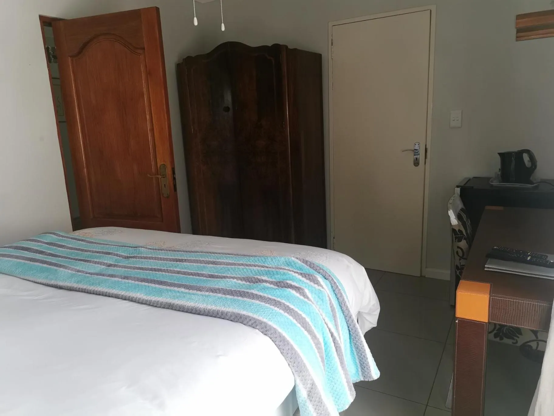 Bed in Blouberg Manor