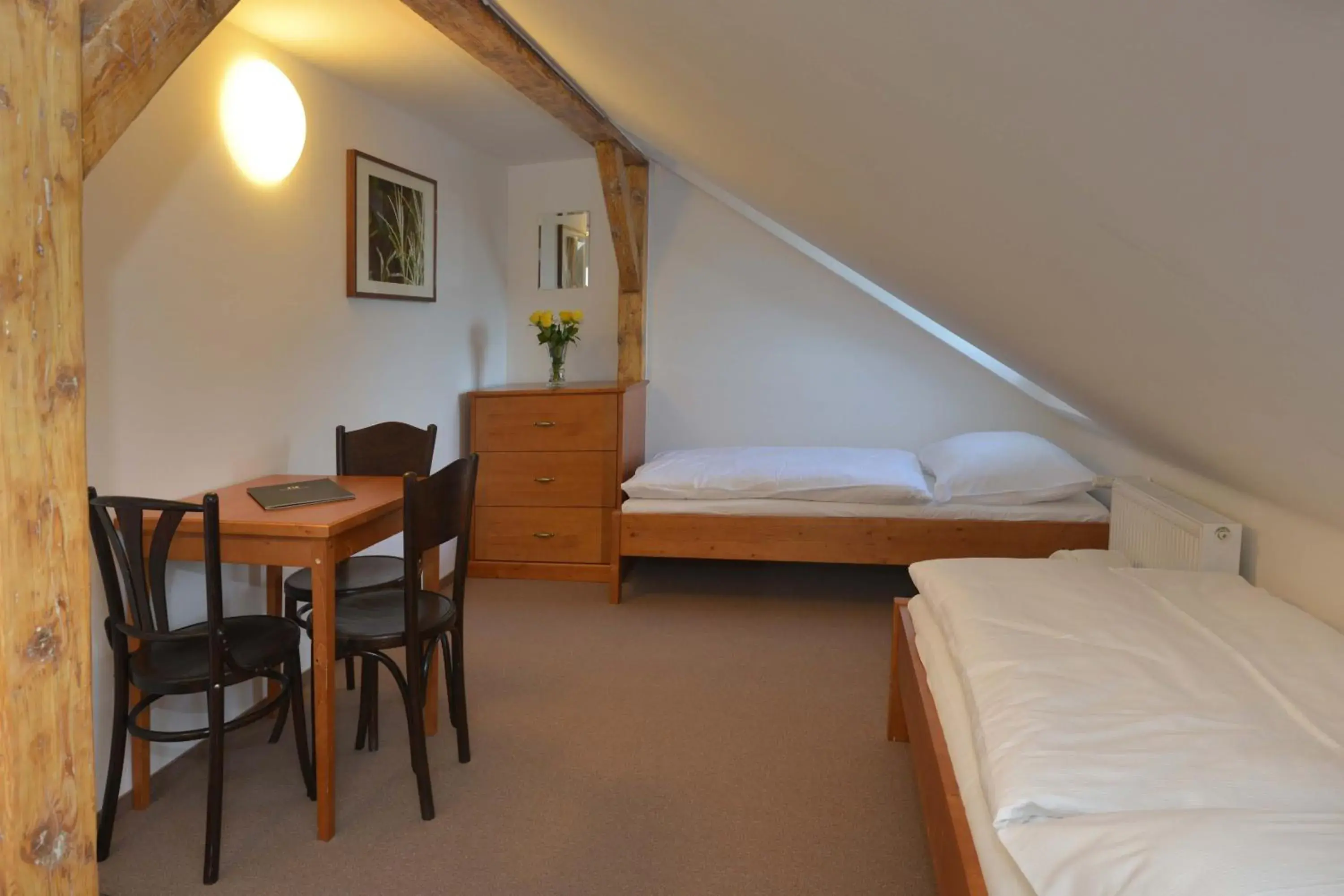 Attic Triple Room with Shared Bathroom in Prezidentská Attic Triple Room with Shared Bathroom in Prezidentská