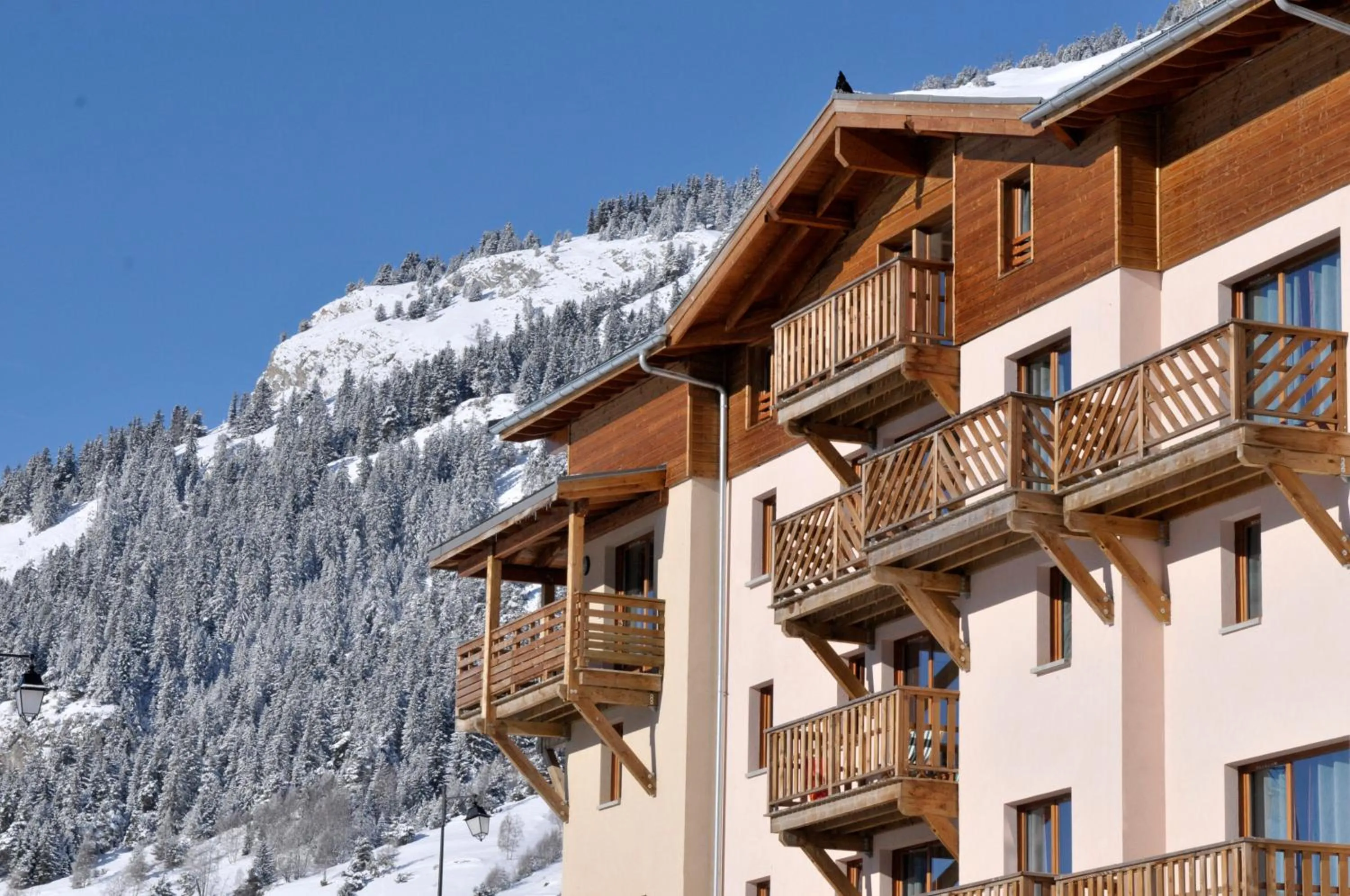 Facade/entrance in Résidence Goélia Les Flocons d'Argent