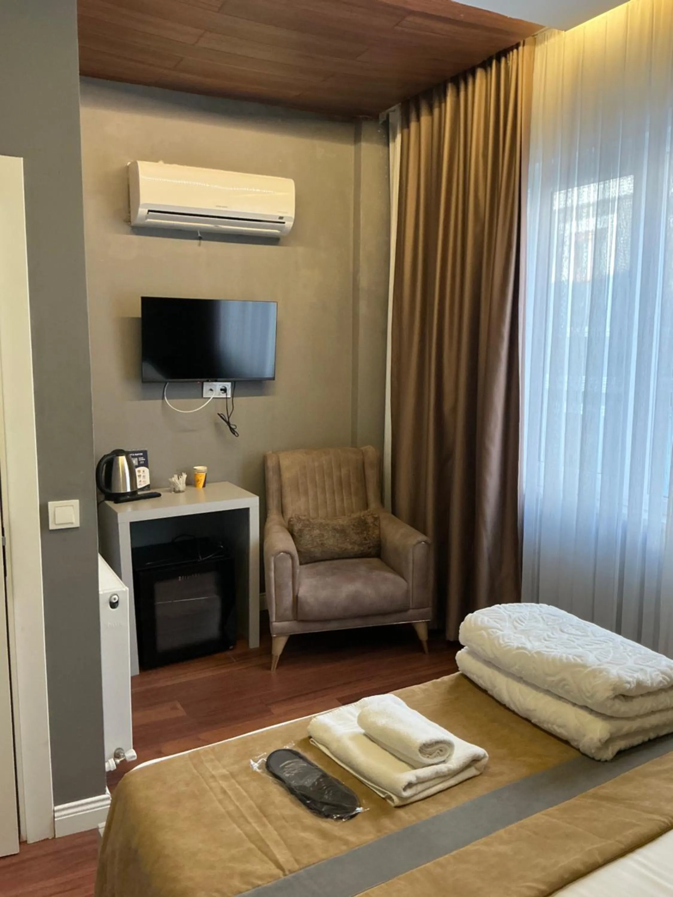 TV and multimedia, Bed in TAKSİM GOKOTTA SUiTE