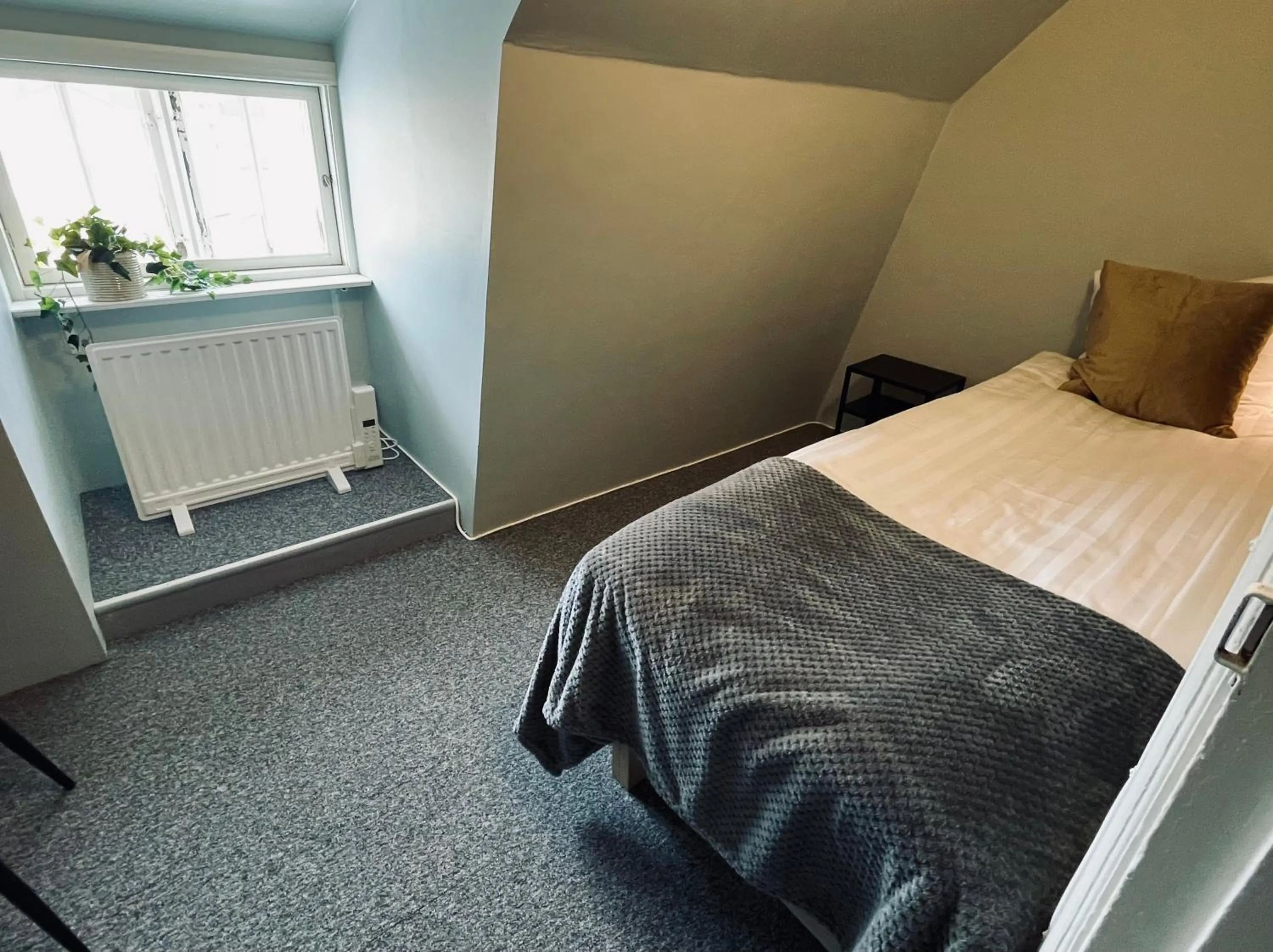 Bedroom, Bed in Telegrafen