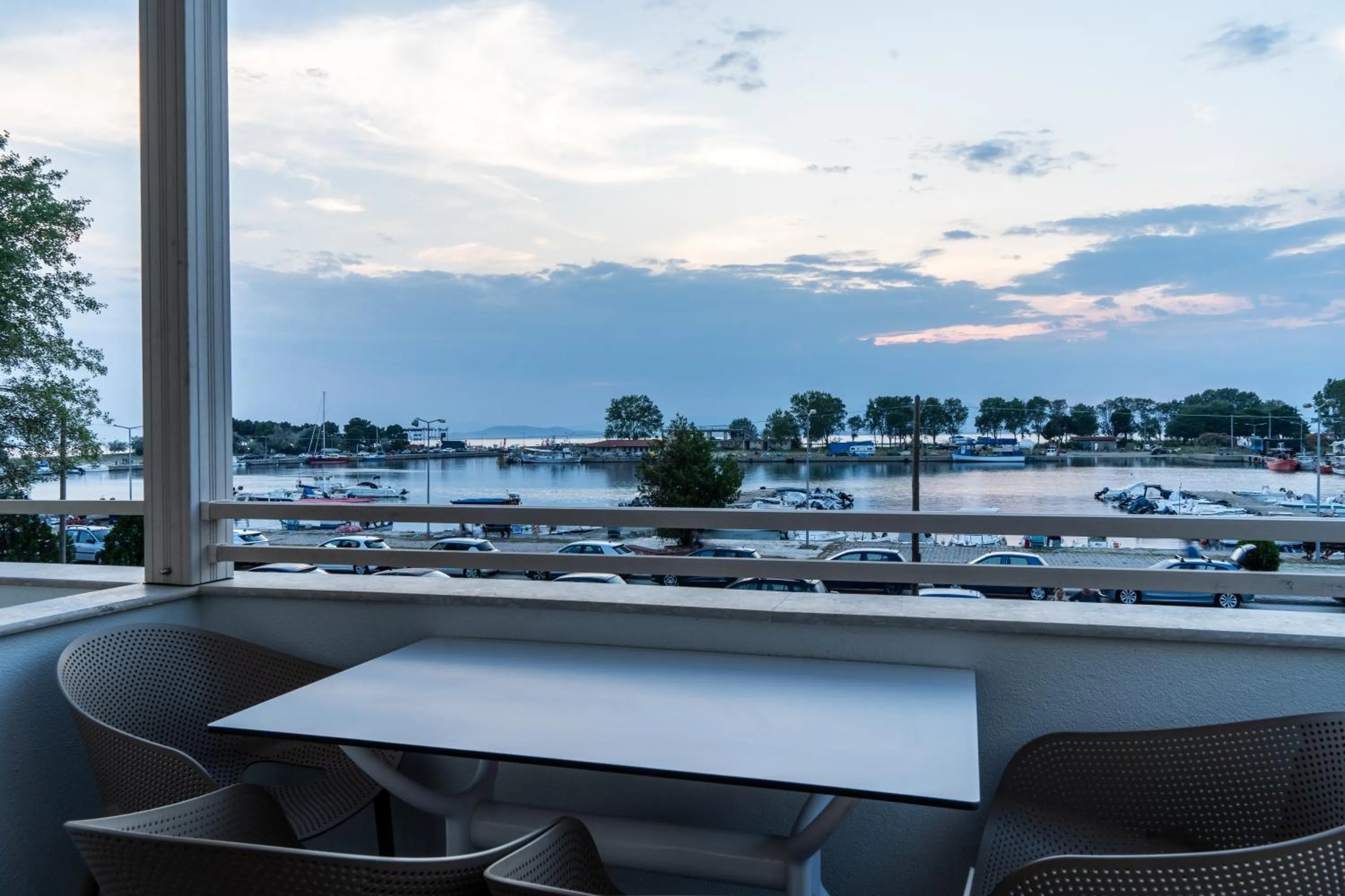 NERO SEASCAPE SUITES