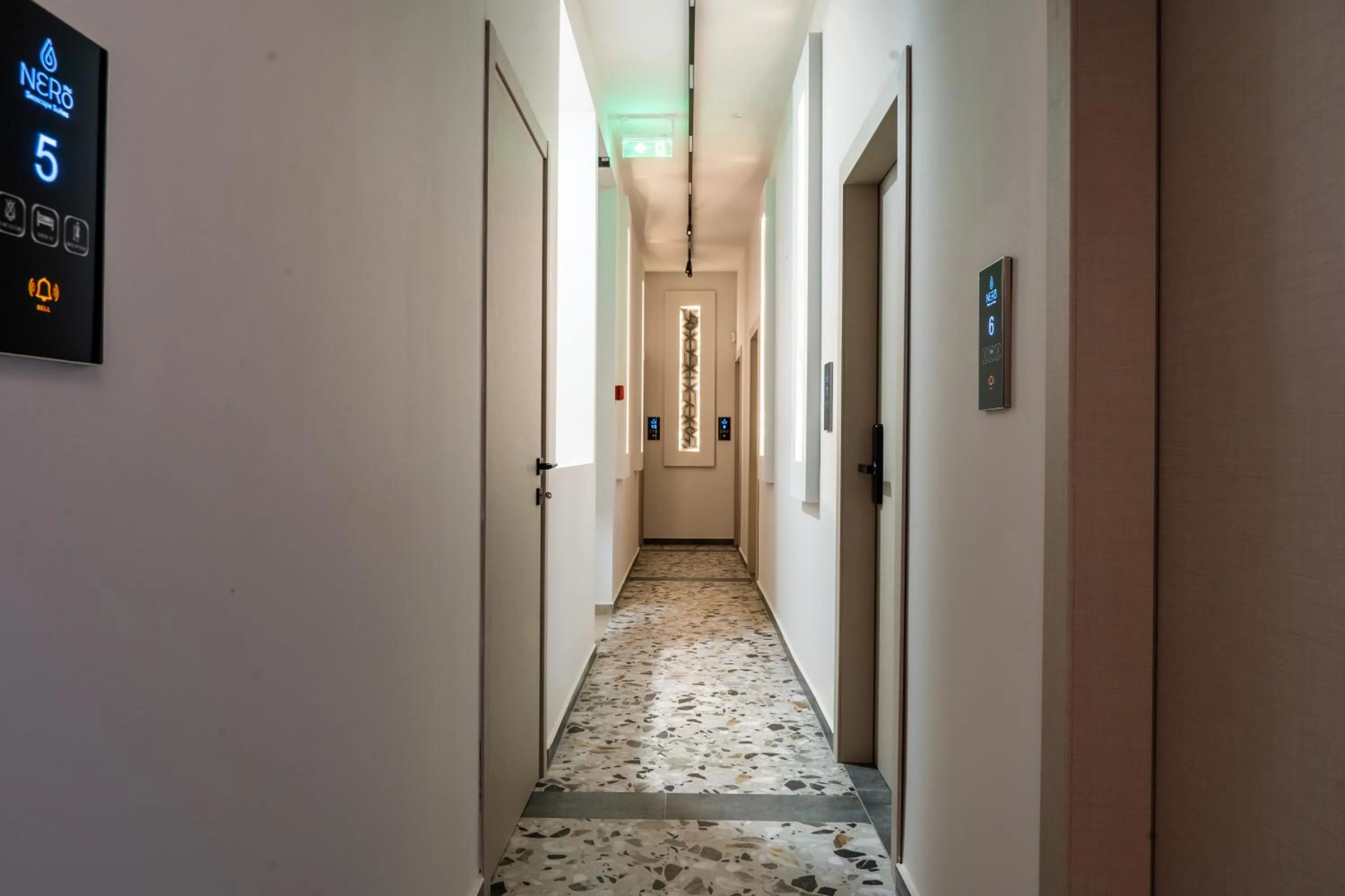 NERO SEASCAPE SUITES