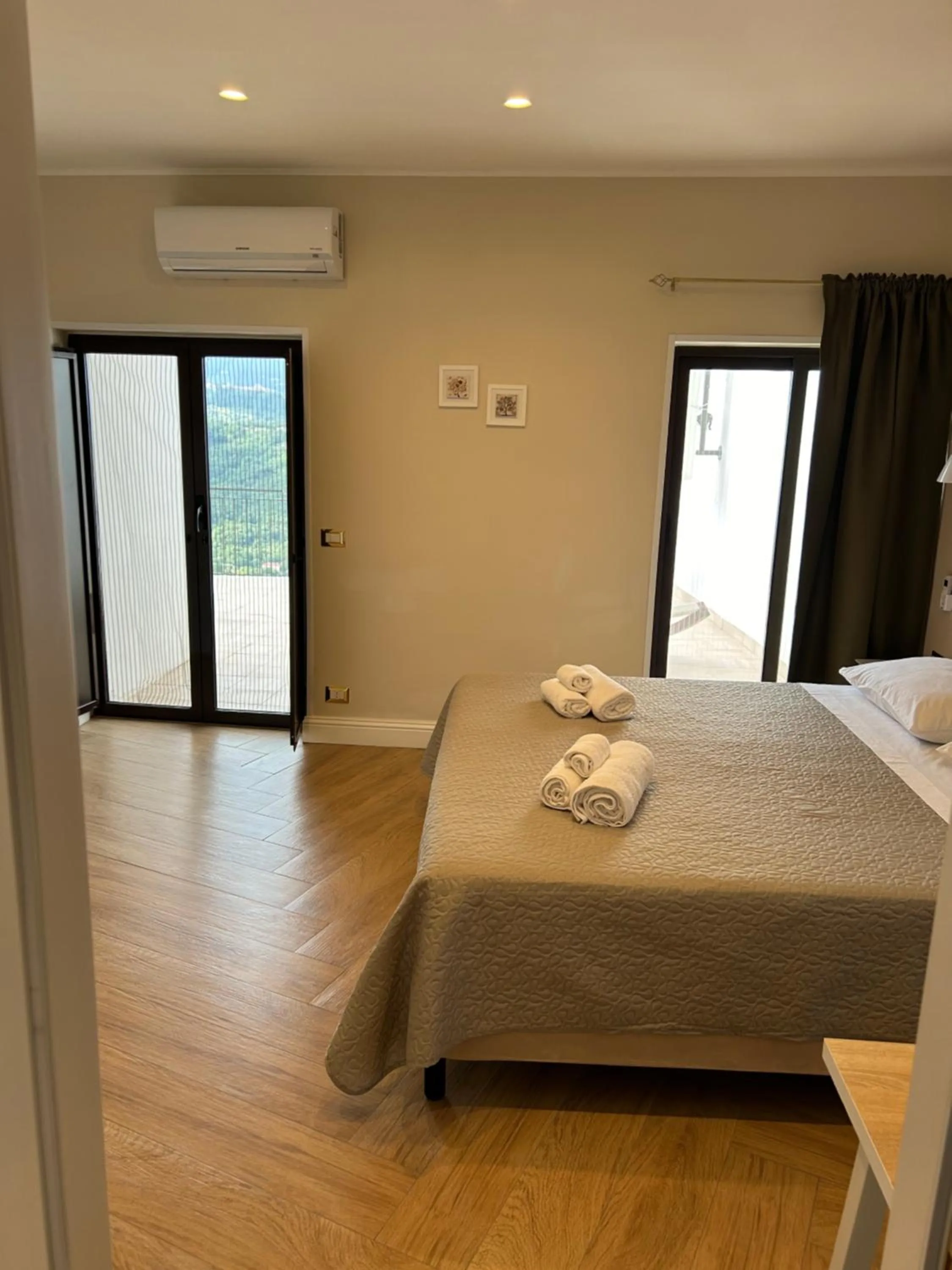 Photo of the whole room, Bed in Ca’del Borgo B&B Country House