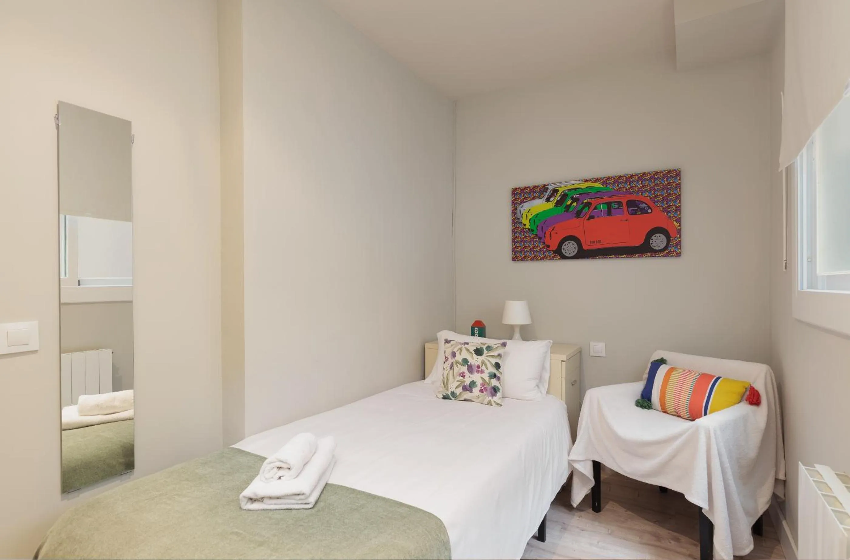 LetsGo Diagonal Avenue Apartment