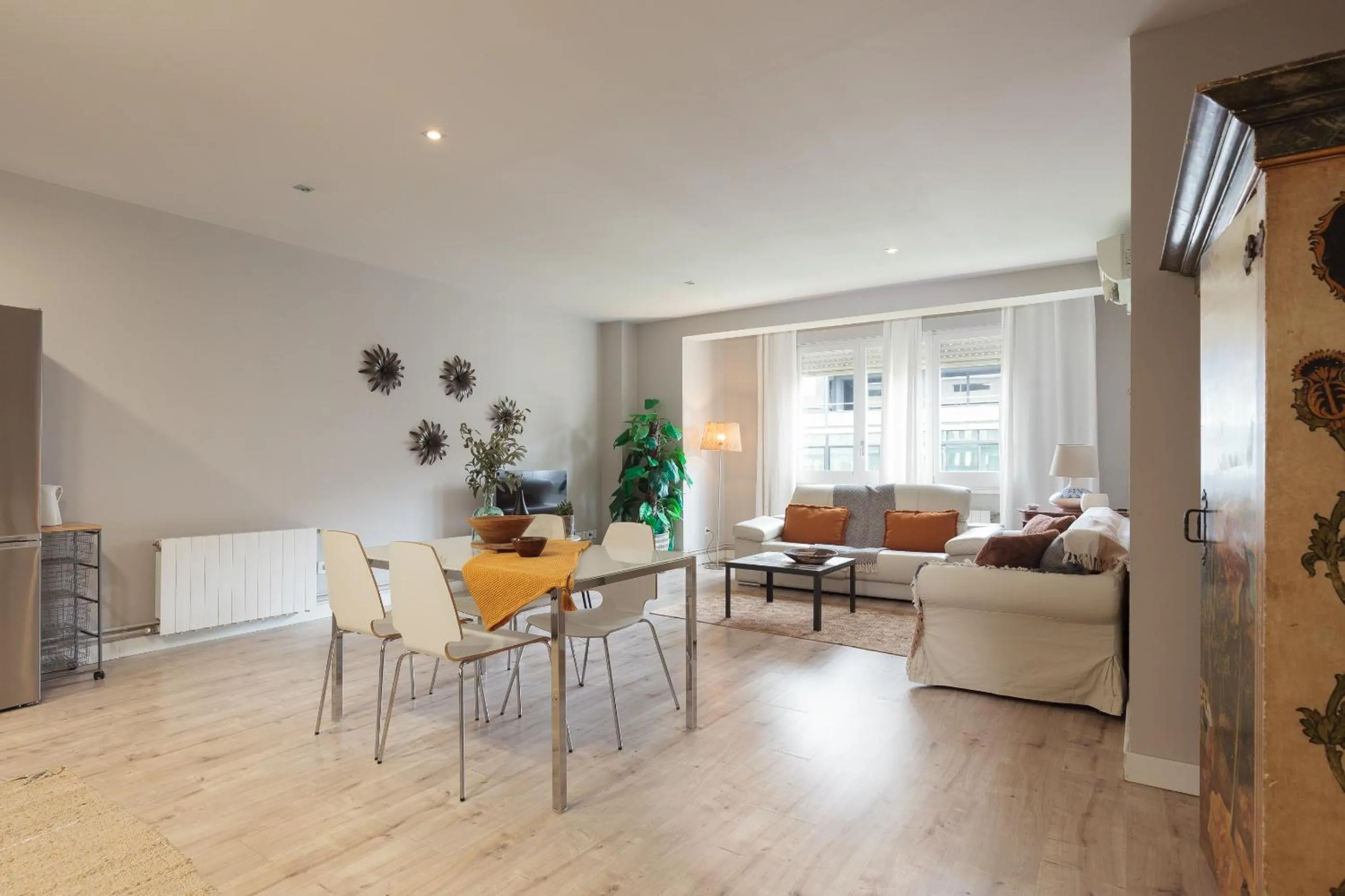 Seating area in LetsGo Diagonal Avenue Apartment