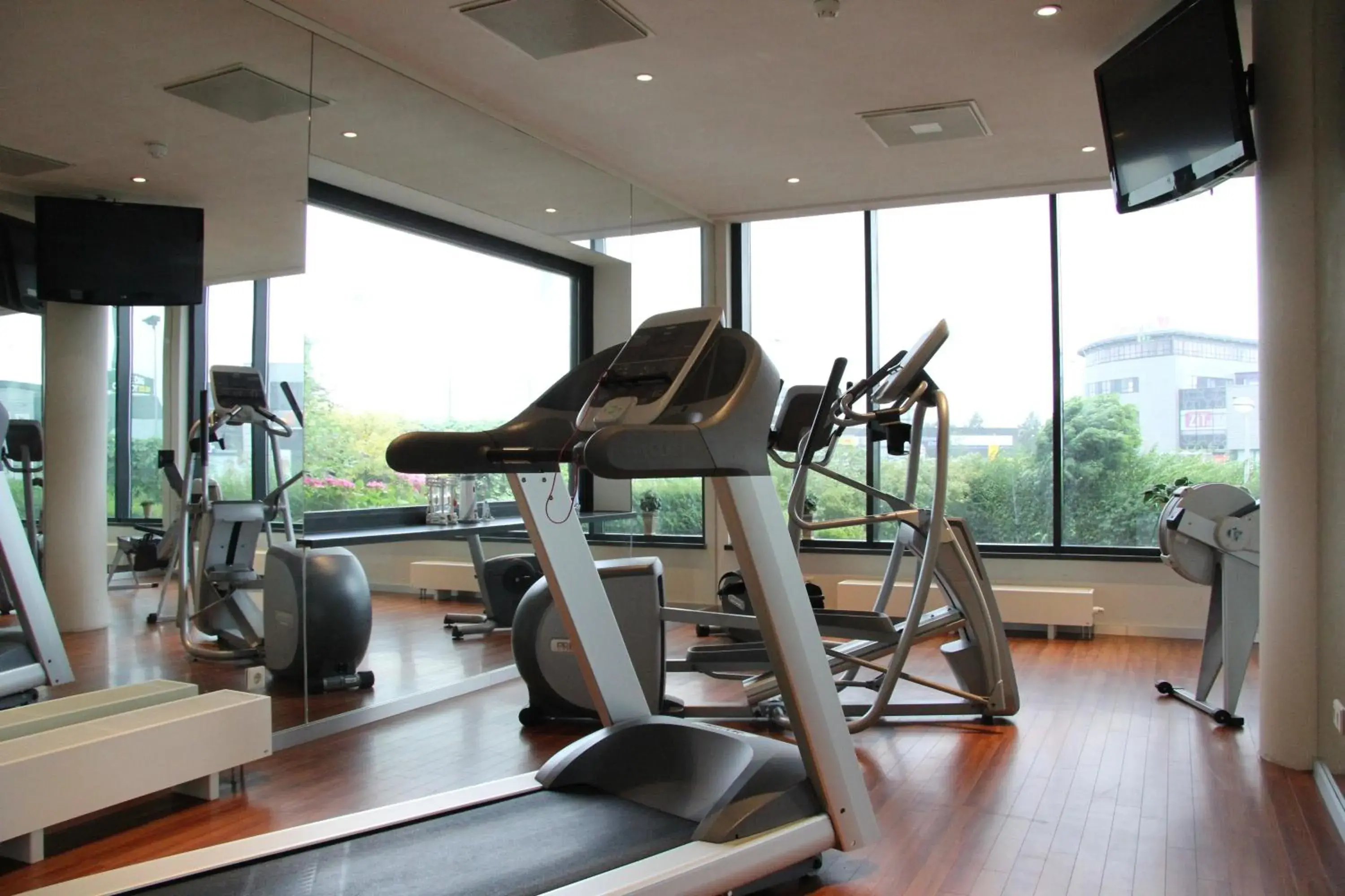 Fitness centre/facilities in Bastion Hotel Barendrecht Fitness centre/facilities in Bastion Hotel Barendrecht