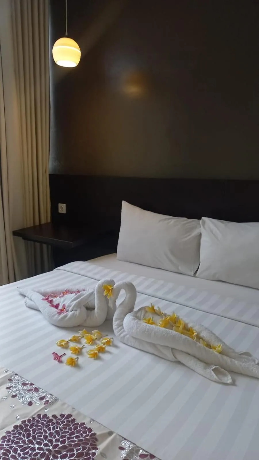 Bed in Cendana CoLiving Solo Baru