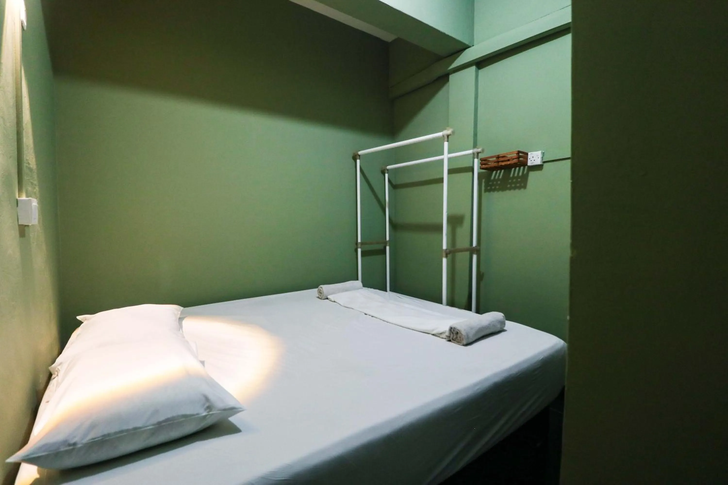 Bed in Healthy Home, Changkat Bukit Bintang