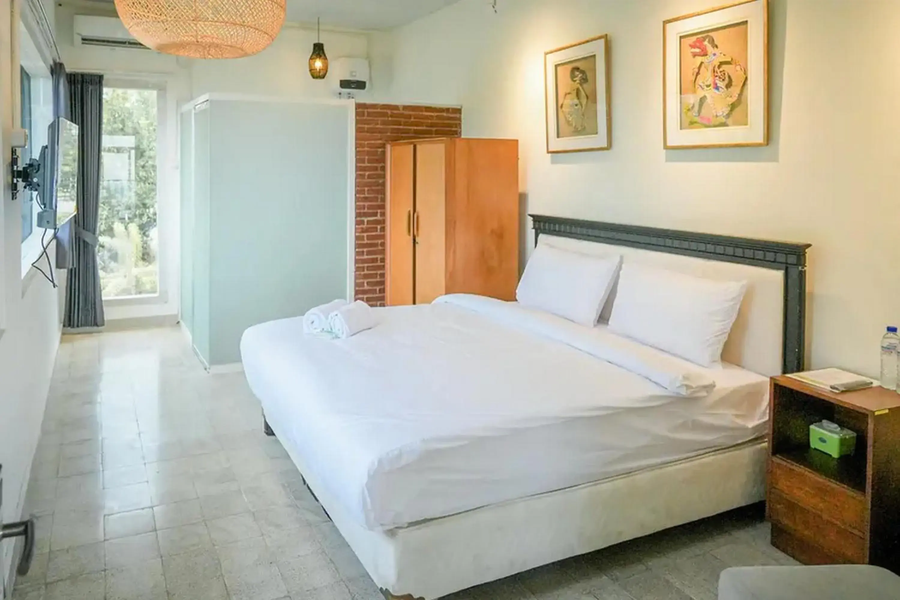 Bedroom, Bed in Urbanview Wisma Nirwana Tretes by RedDoorz Bedroom, Bed in Urbanview Wisma Nirwana Tretes by RedDoorz