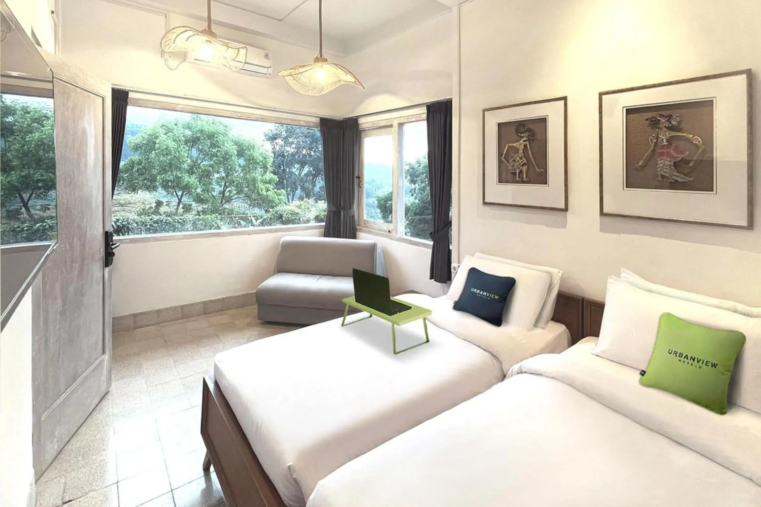 Bed in Urbanview Wisma Nirwana Tretes by RedDoorz Bed in Urbanview Wisma Nirwana Tretes by RedDoorz