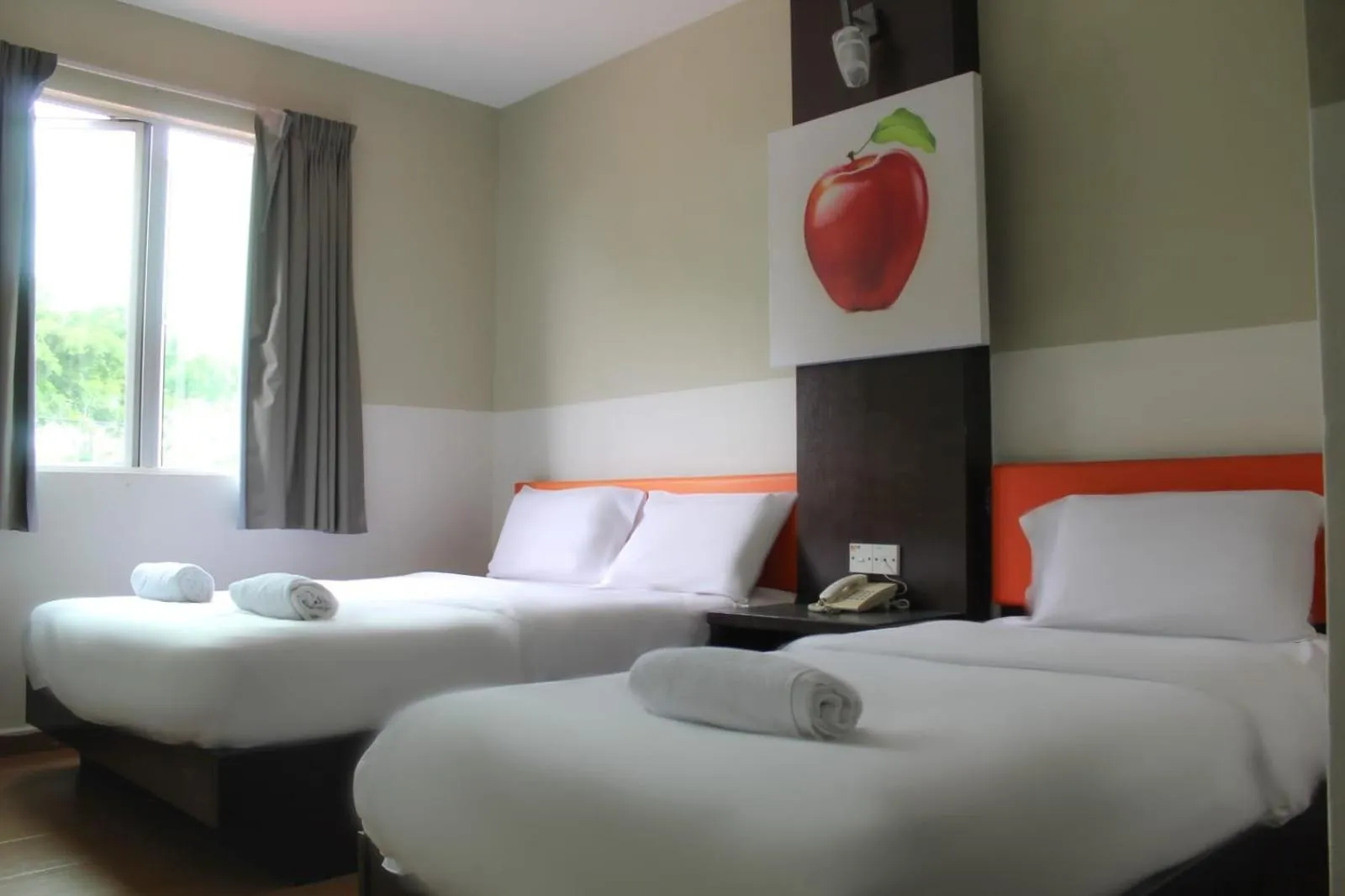 Bedroom, Bed in JQ Suria Hotel