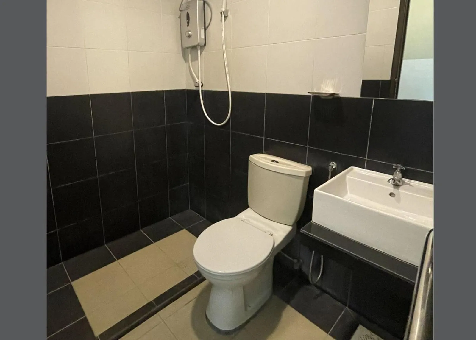 Bathroom in JQ Suria Hotel