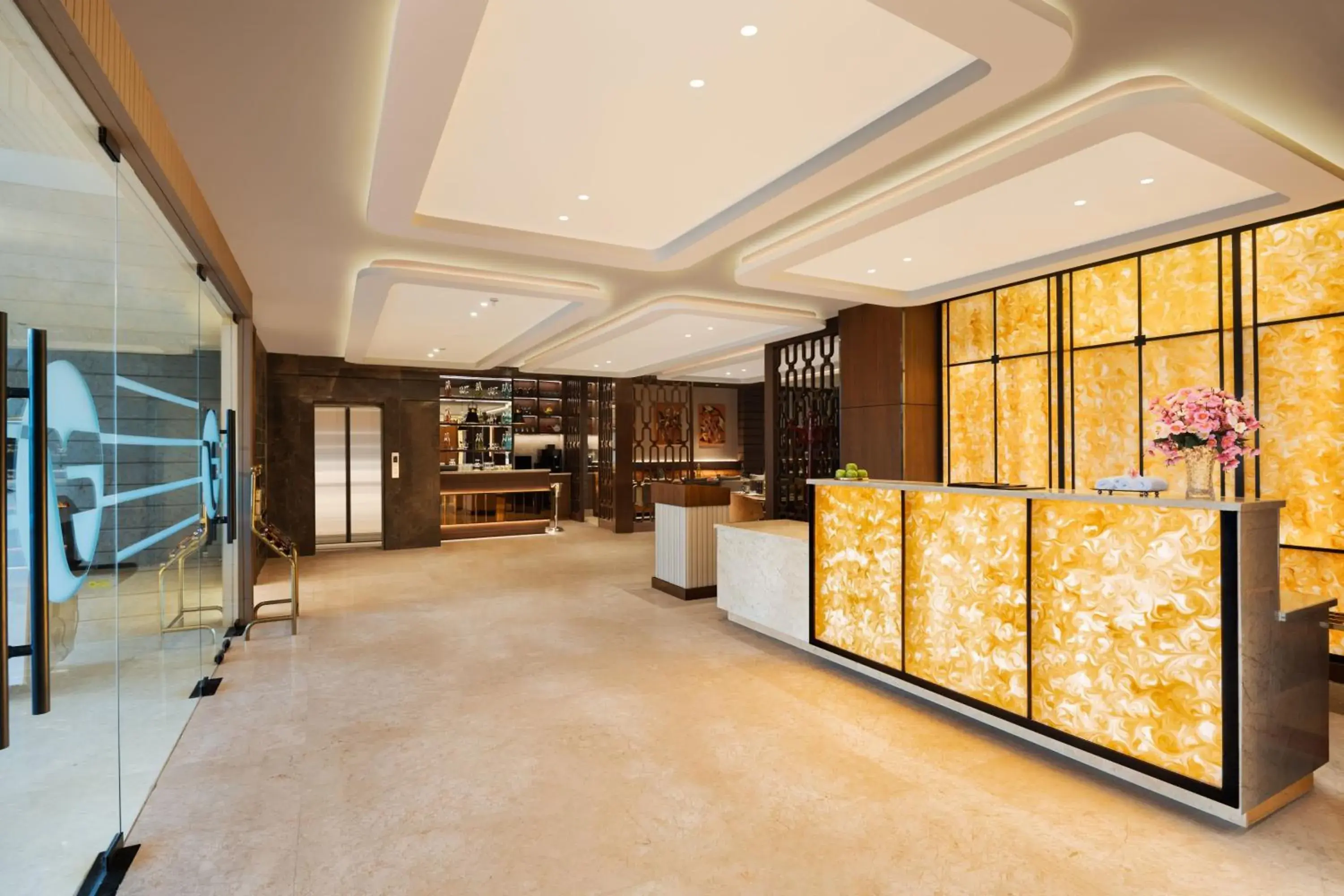 Facade/entrance in Fortune Ranjit Vihar, Amritsar - Member ITC Hotels' Group Facade/entrance in Fortune Ranjit Vihar, Amritsar - Member ITC Hotels' Group