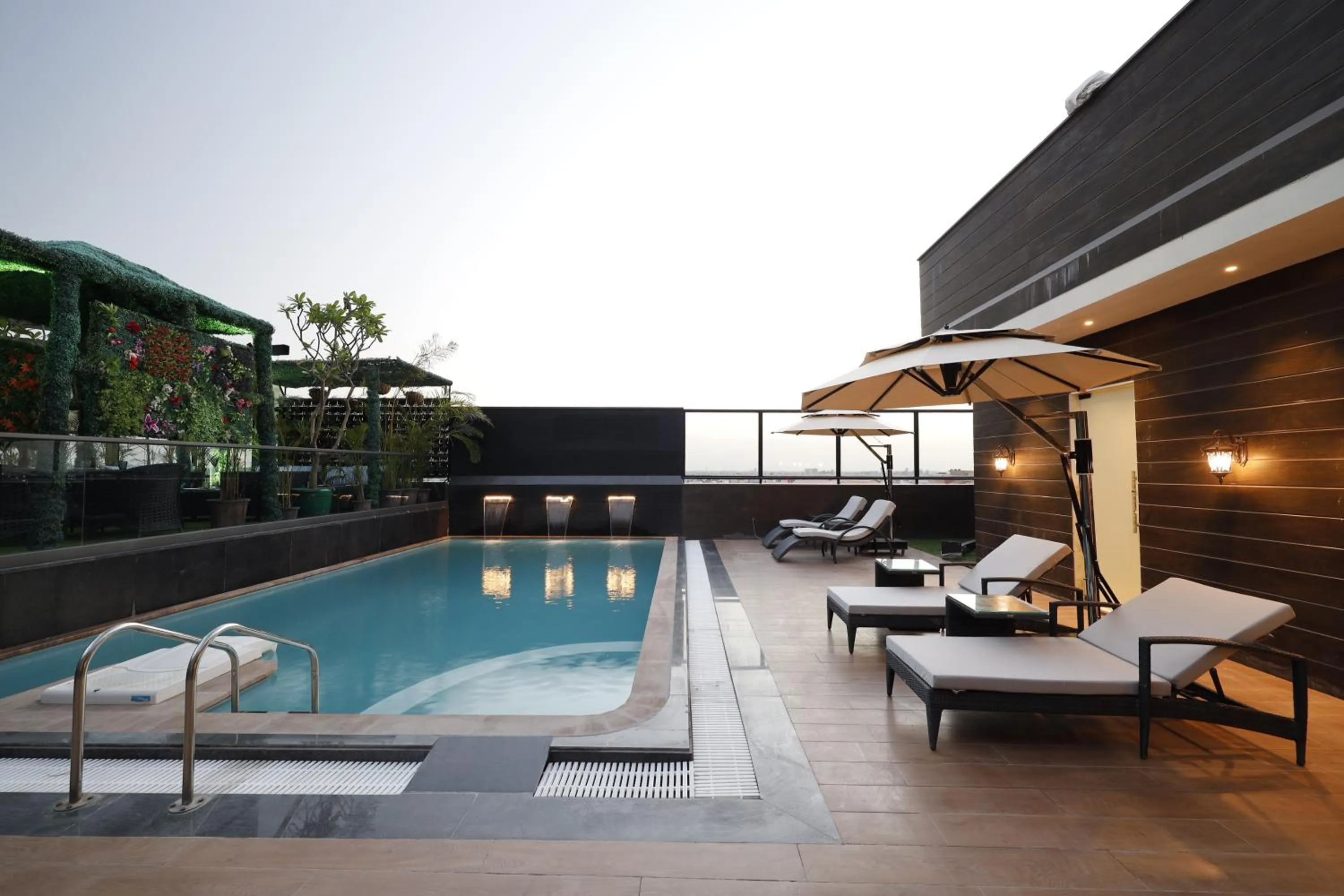 Patio in Fortune Ranjit Vihar, Amritsar - Member ITC Hotels' Group