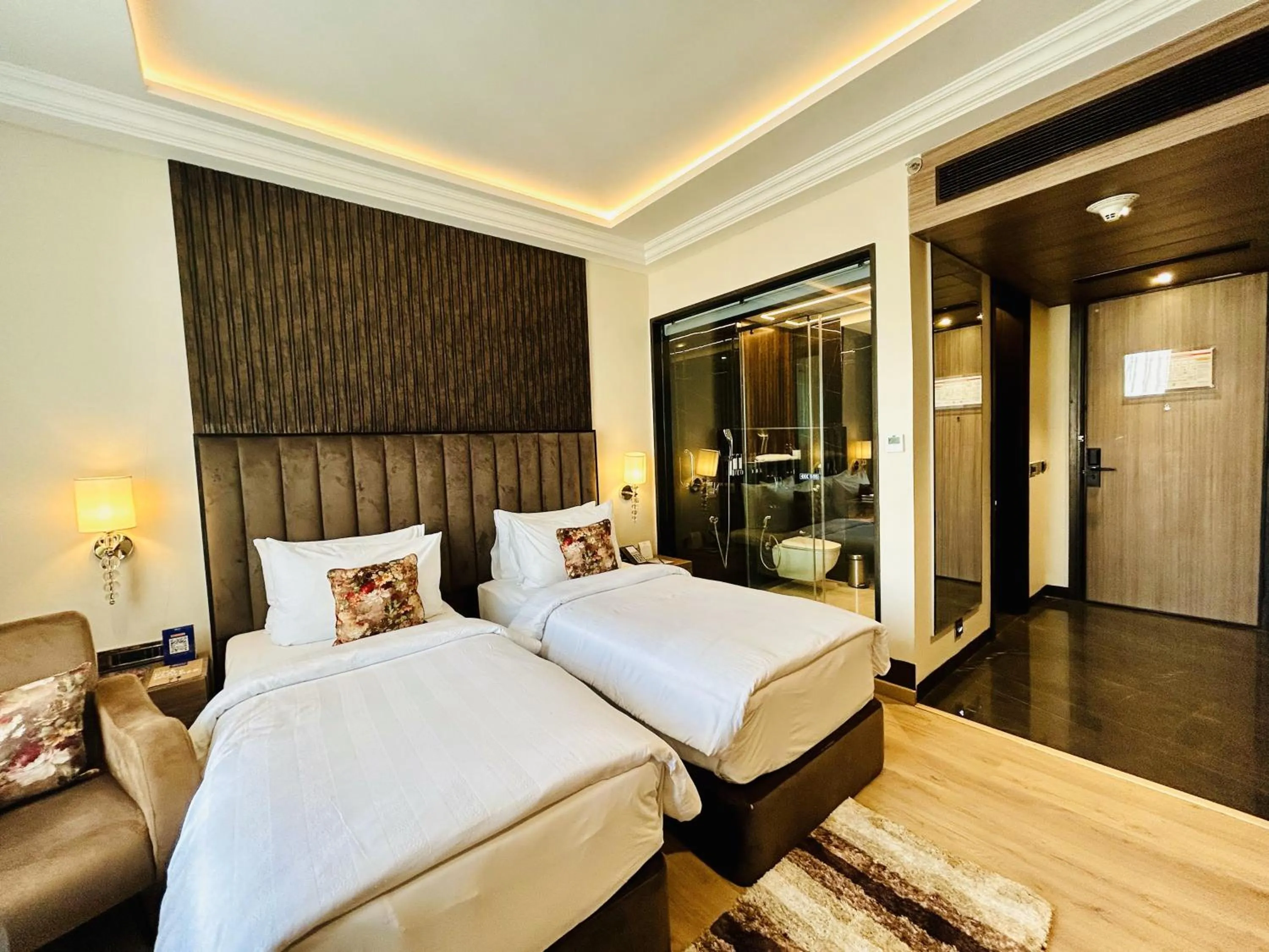Bedroom, Bed in Fortune Ranjit Vihar, Amritsar - Member ITC Hotels' Group