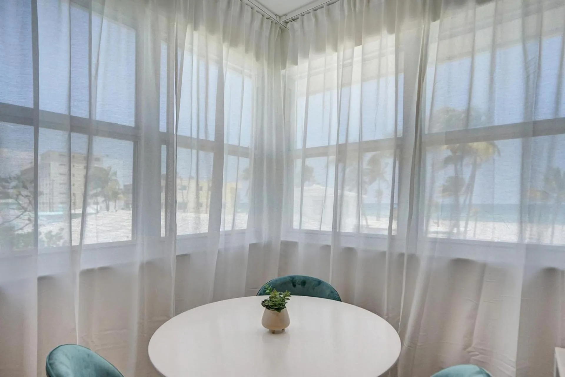 Suite #1 - Marine Villas Hollywood - 1 Bedroom