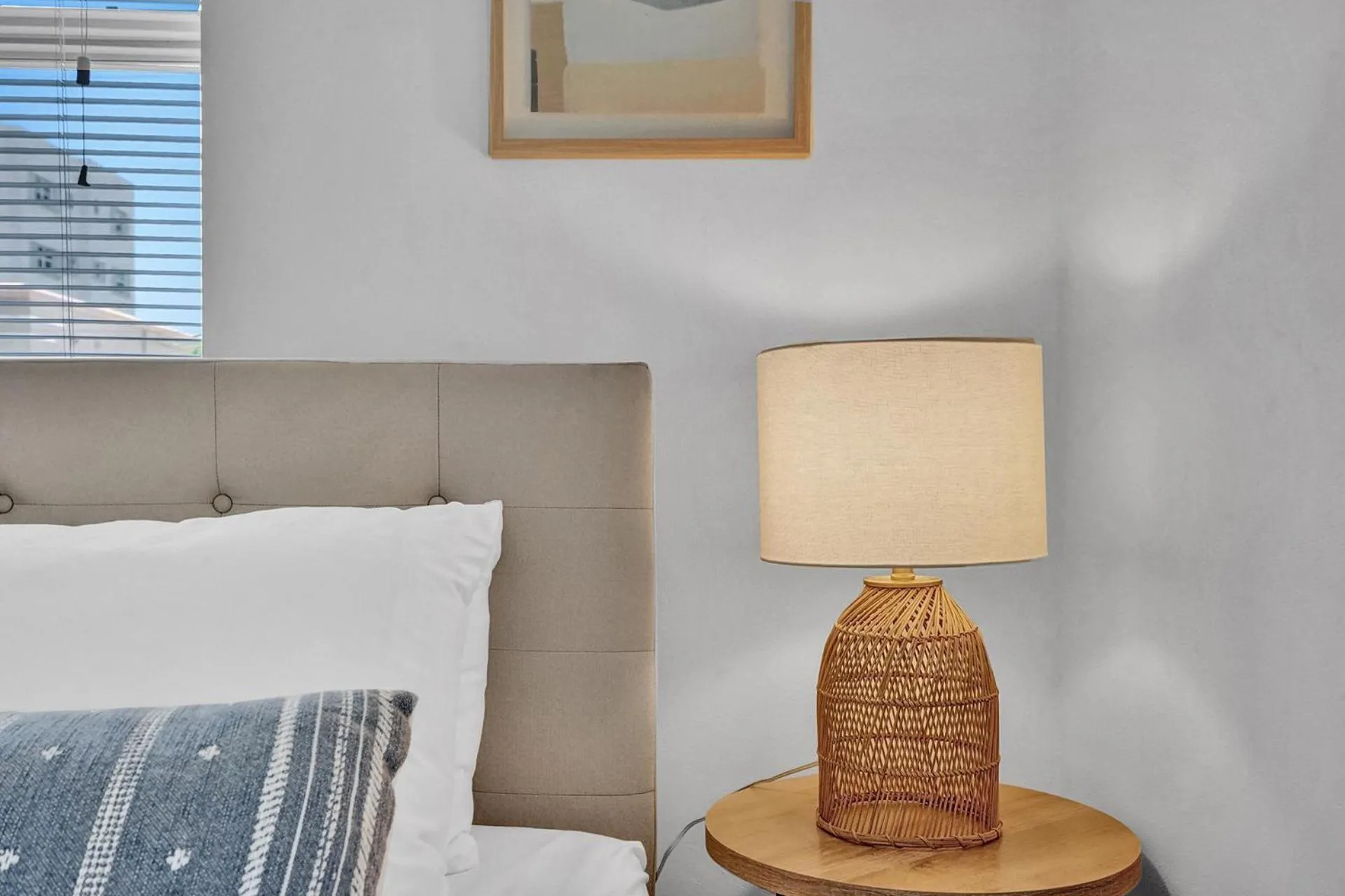 Bed in Suite #1 - Marine Villas Hollywood - 1 Bedroom