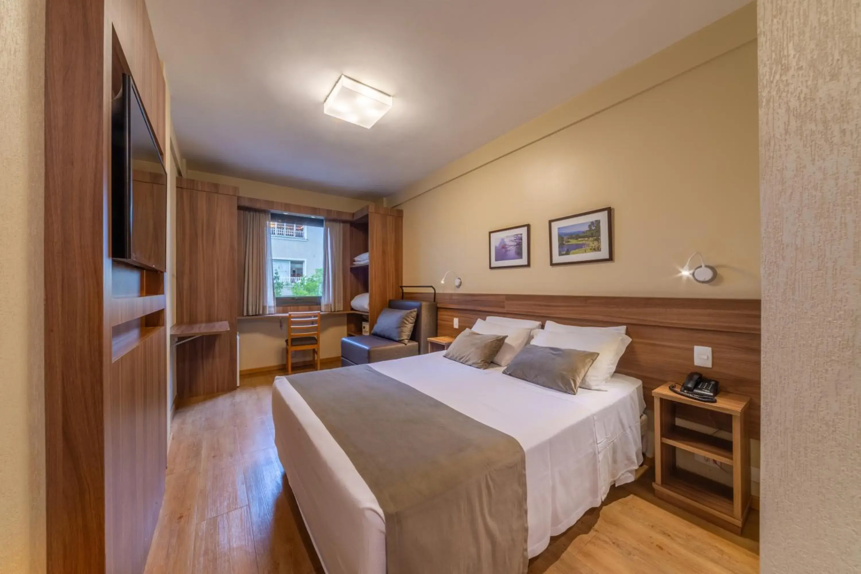 Bedroom, Bed in Hotel Laghetto Viale Bedroom, Bed in Hotel Laghetto Viale