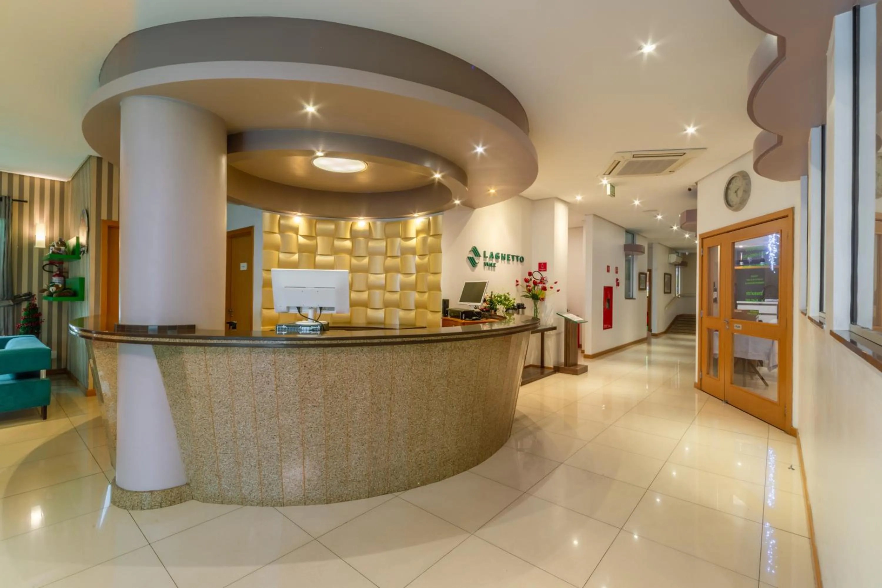 Lobby or reception in Hotel Laghetto Viale