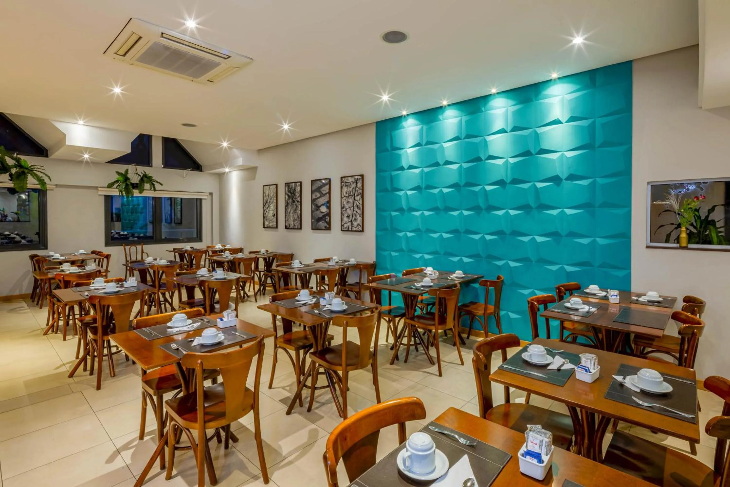 Breakfast in Hotel Laghetto Viale