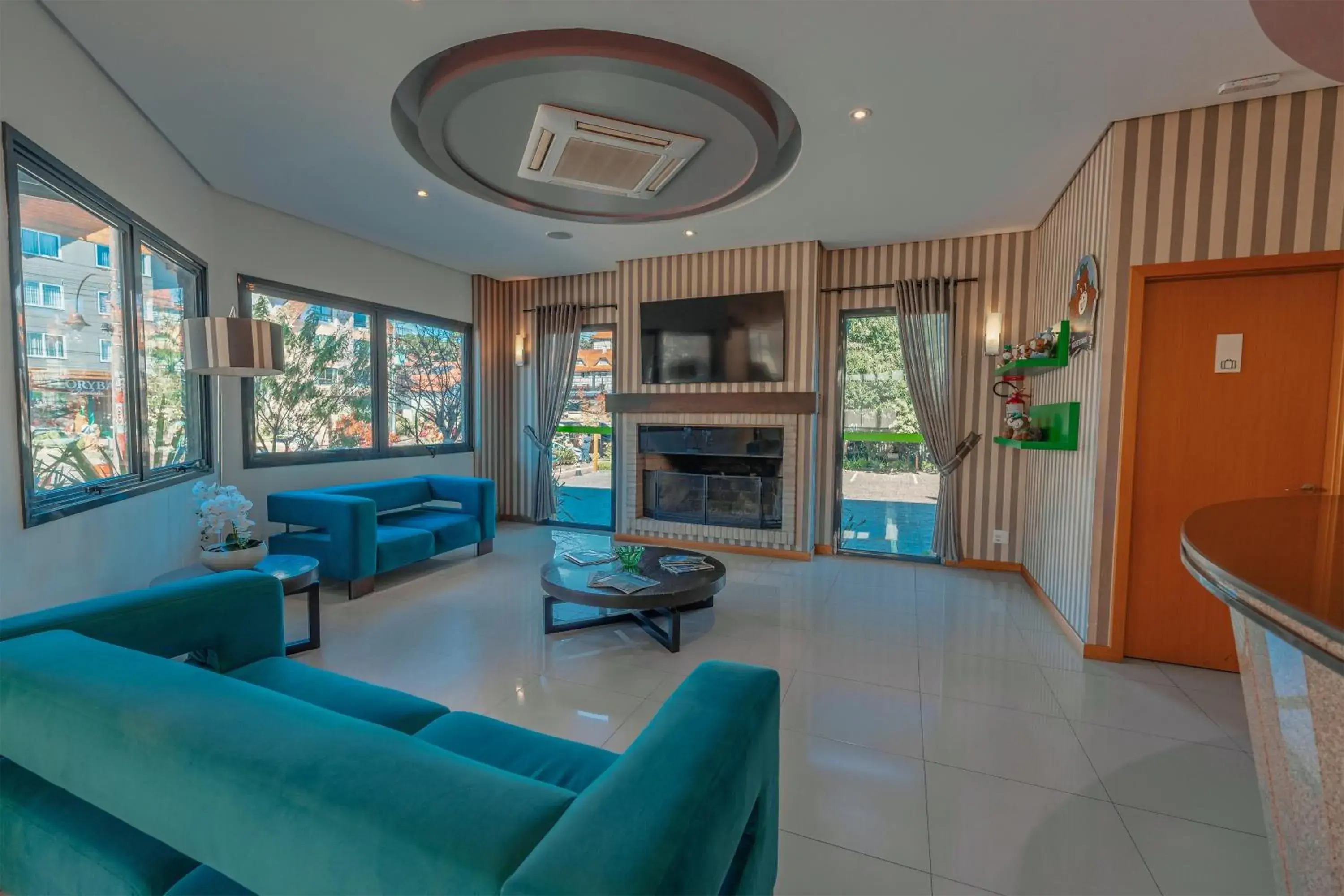 Lobby or reception in Hotel Laghetto Viale Lobby or reception in Hotel Laghetto Viale