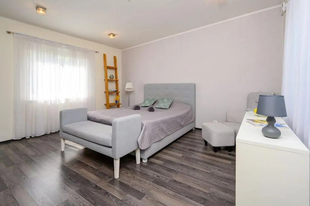Family retreat with a sauna in the centre