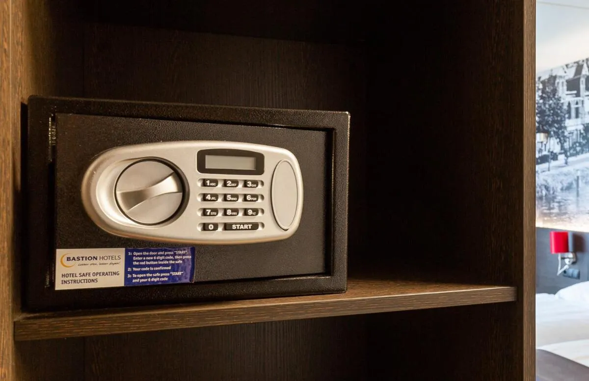 safe in Bastion Hotel Brielle - Europoort