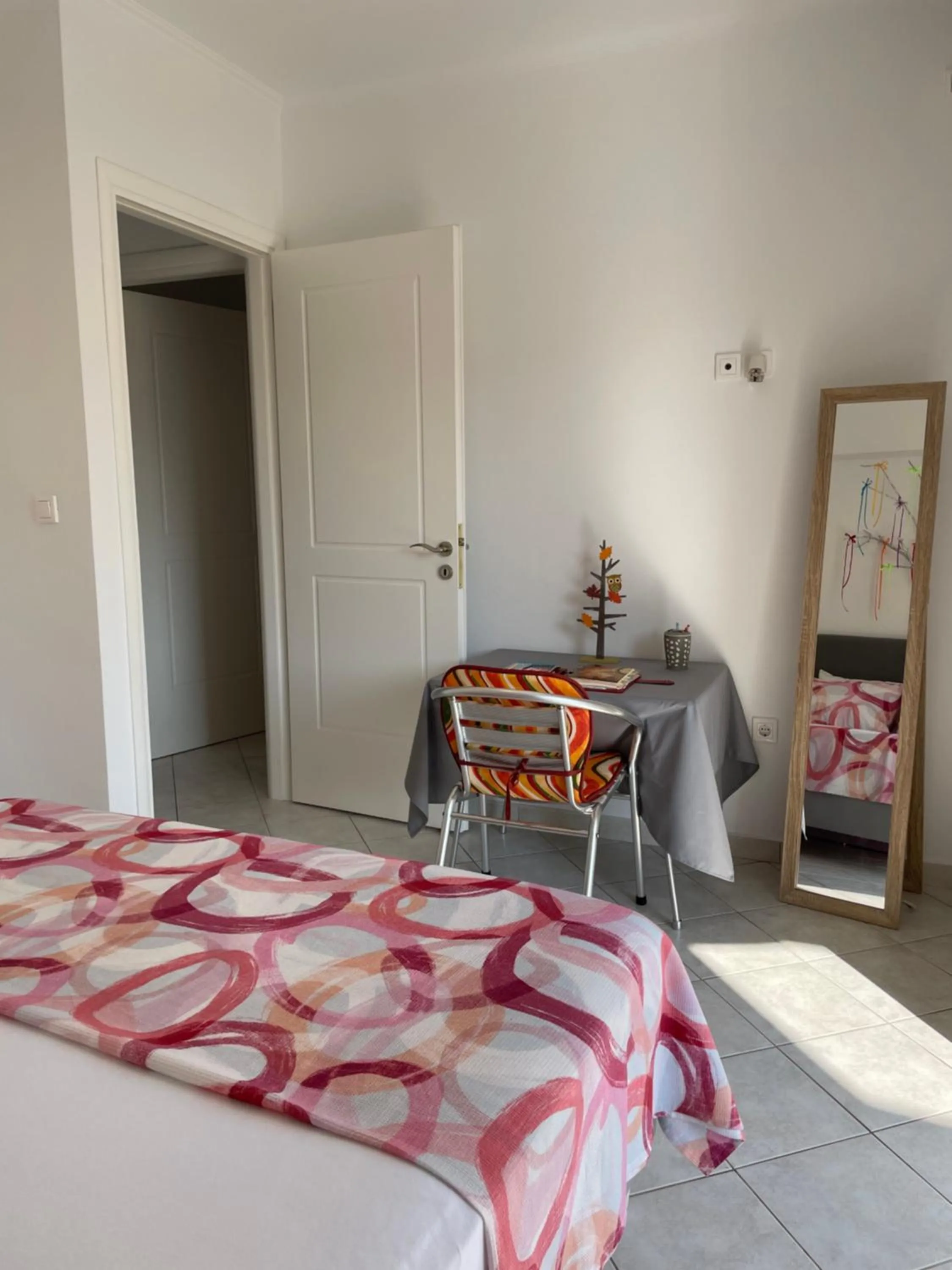 Bedroom, Bed in Pearl of Paralia Akrata