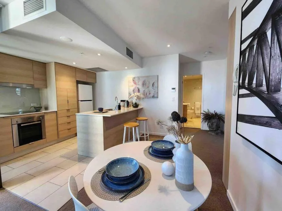Kitchen or kitchenette in Broadbeach Business or Leisure