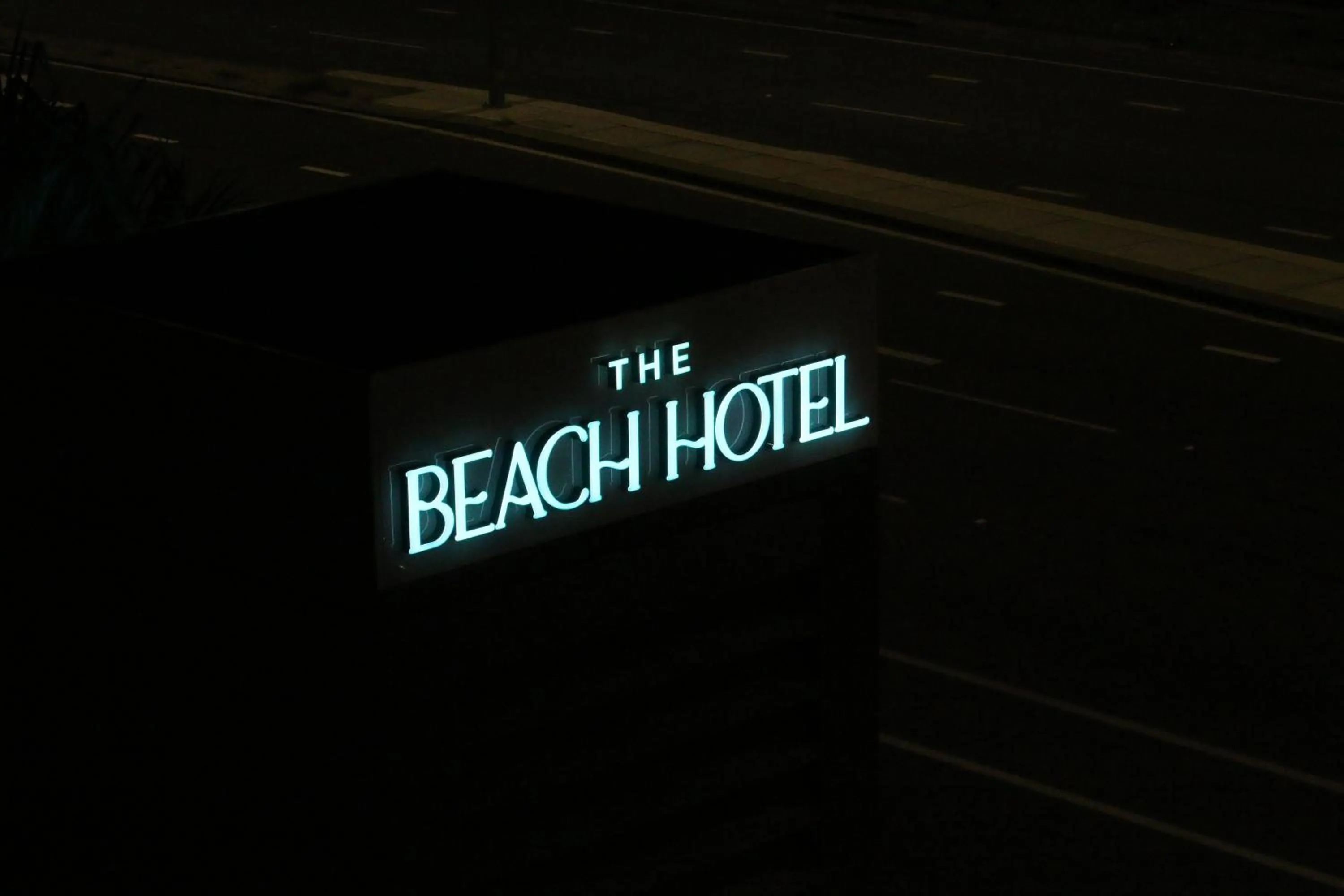 Restaurant/places to eat in Broadbeach Business or Leisure