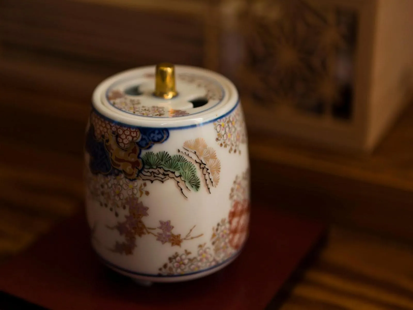 Decorative detail in Izu Atagawa Onsen Miharuya