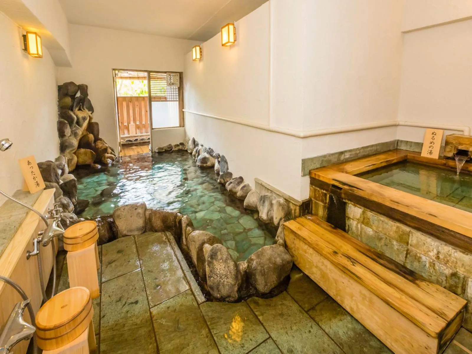 Hot Spring Bath in Izu Atagawa Onsen Miharuya