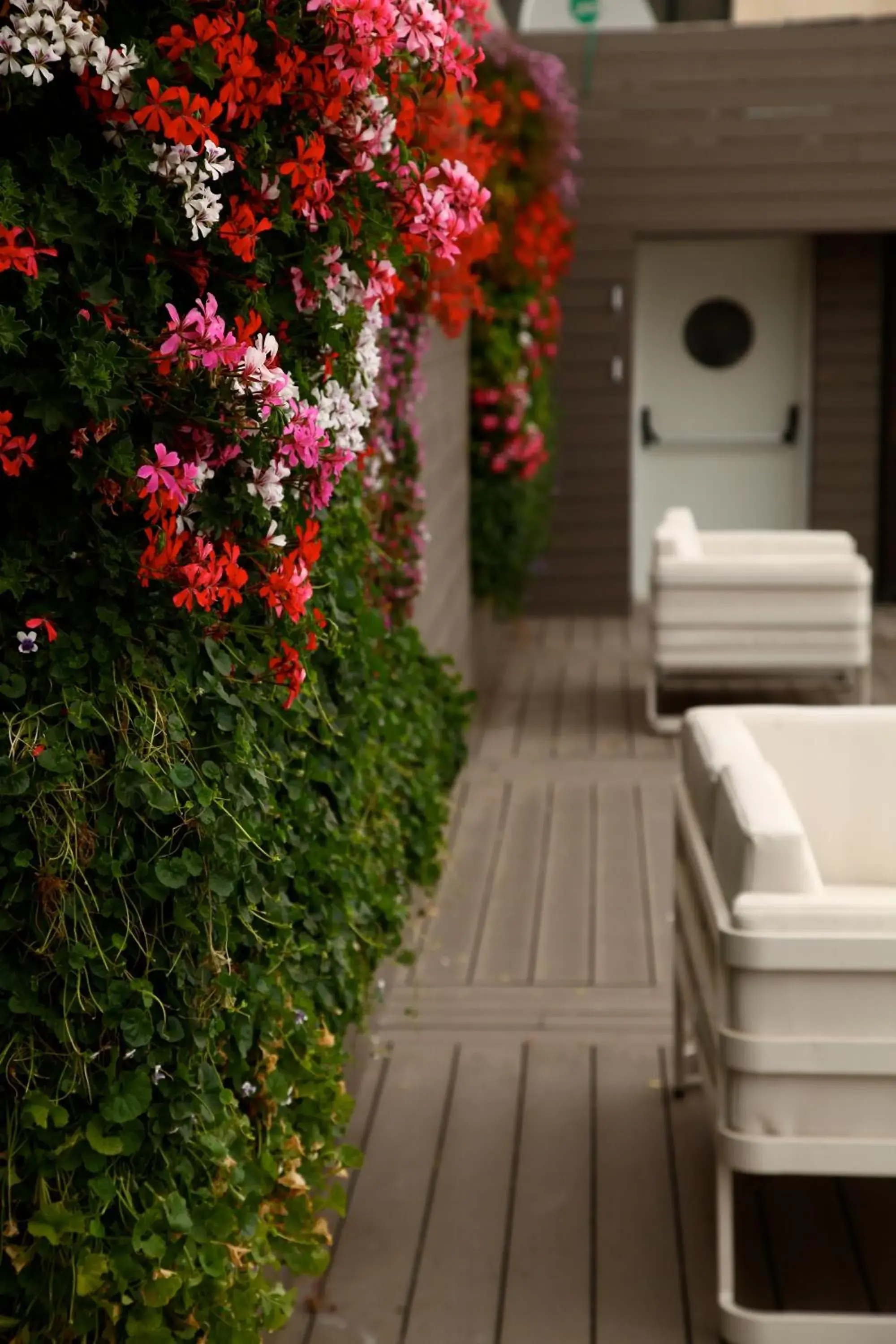 Property building in Eyal Hotel by Smart Hotels Property building in Eyal Hotel by Smart Hotels