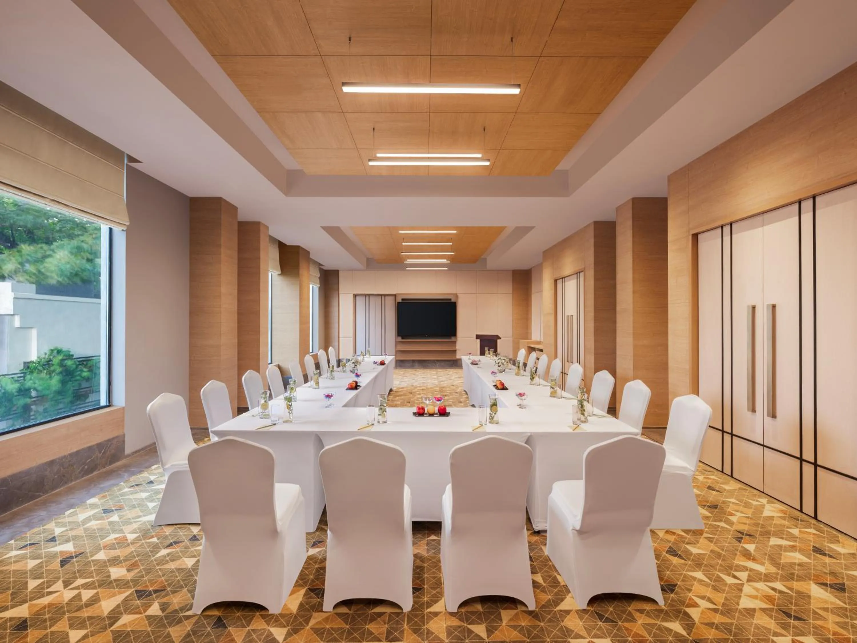 Banquet/Function facilities in Hyatt Place Vijayawada