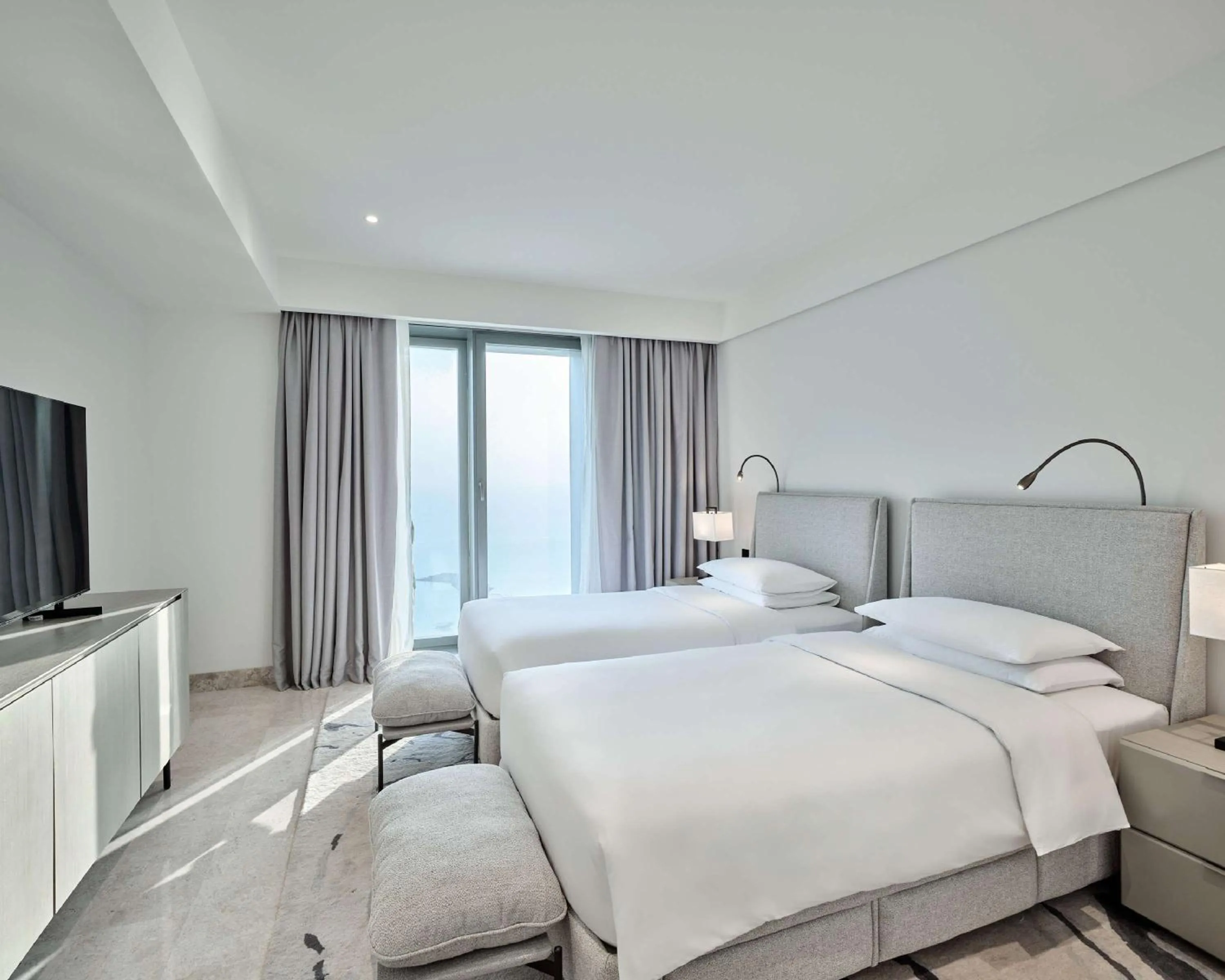 Photo of the whole room, Bed in Grand Hyatt Kuwait Residences