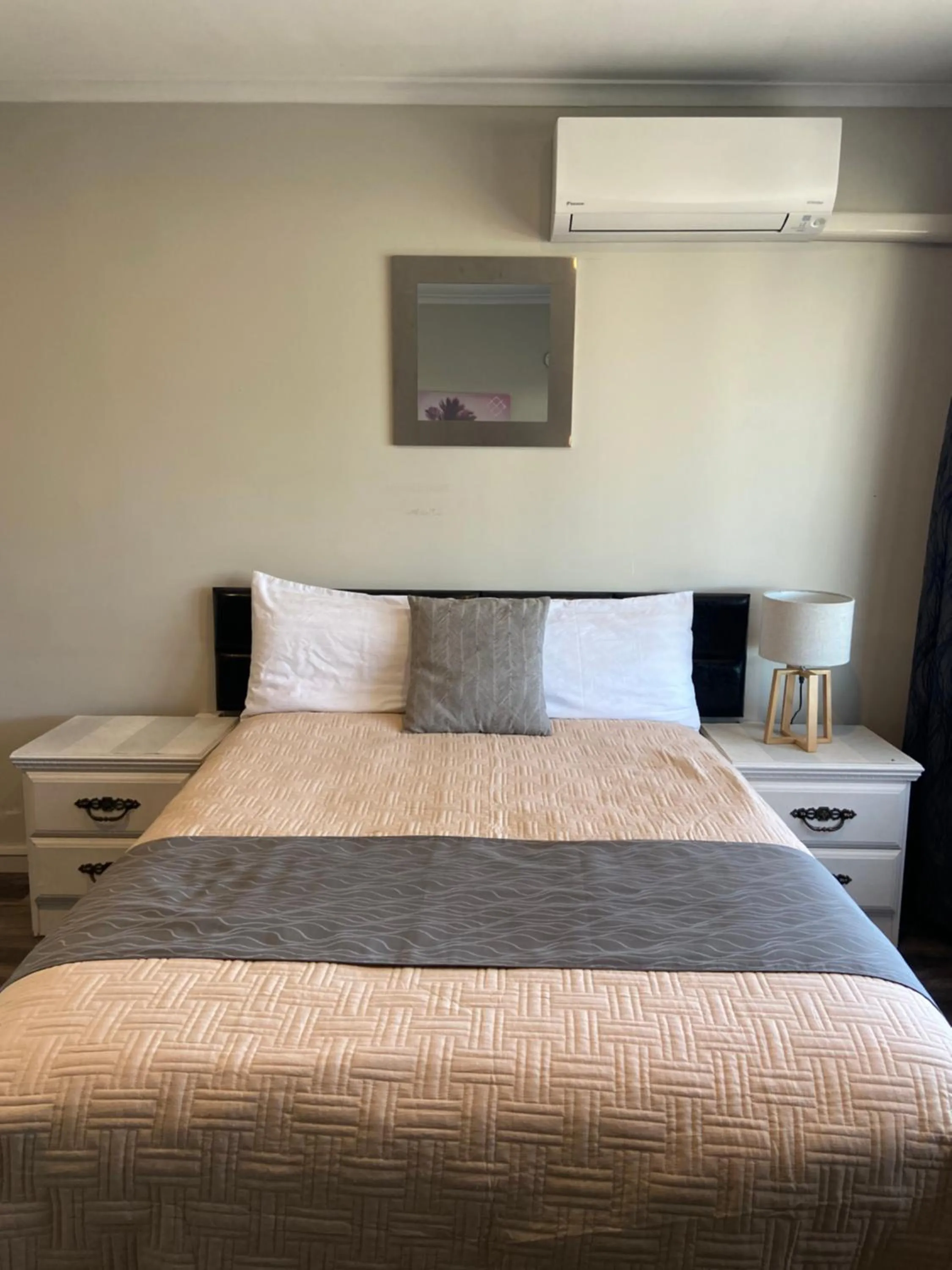 Bed in A1 Kaikoura Motel & Apartment