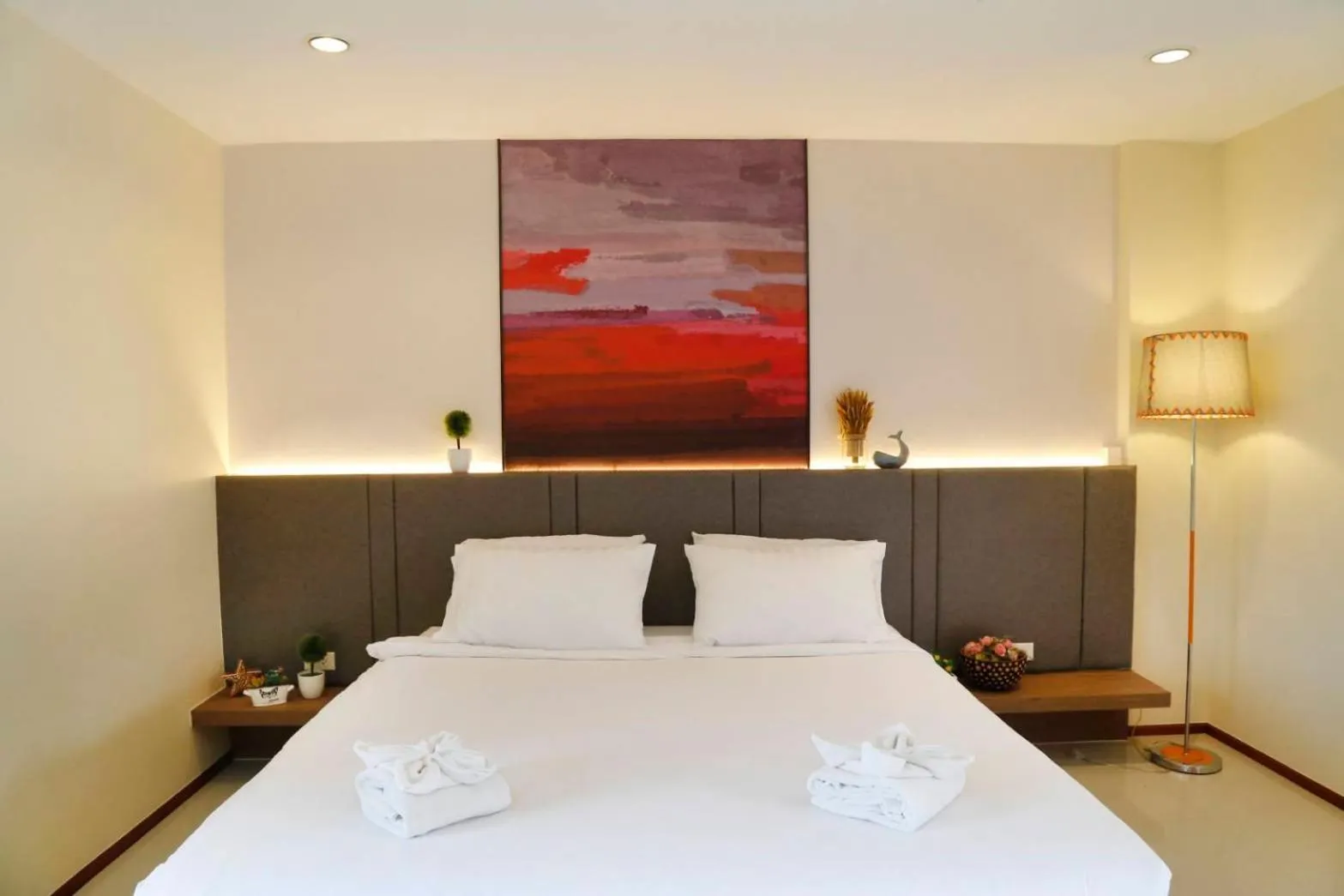 Bed in STAYHERE@AIRPORT SERVICE APARTMENT