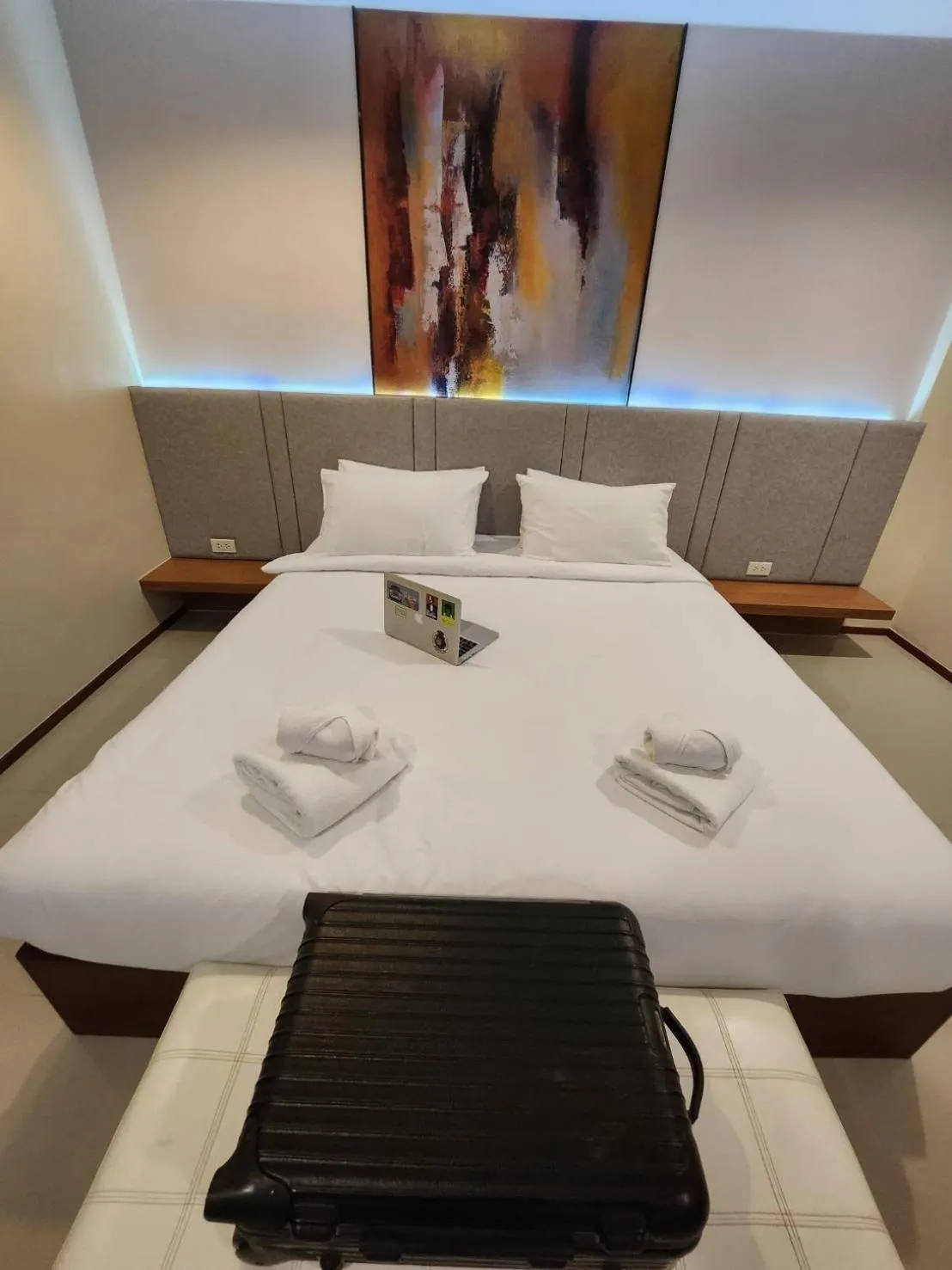 Bed in STAYHERE@AIRPORT SERVICE APARTMENT