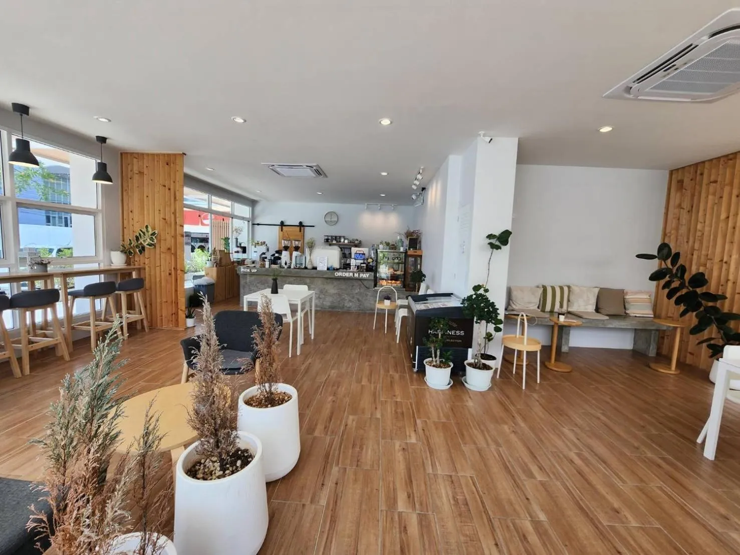 Internal: Not applicable to any particular room in STAYHERE@AIRPORT SERVICE APARTMENT