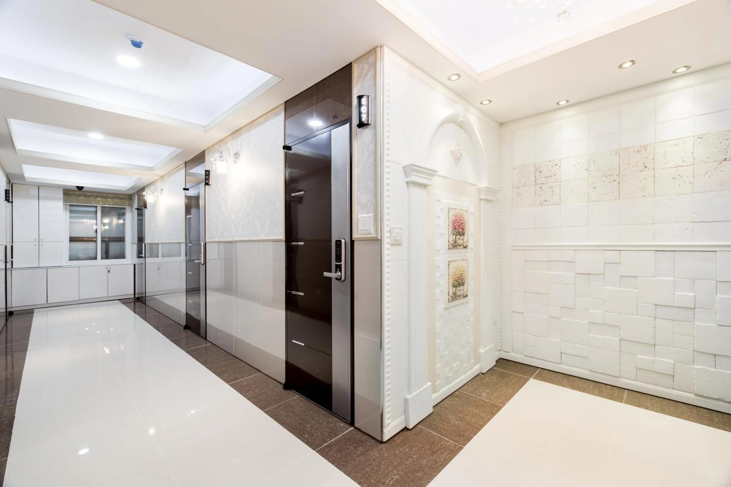 Communal lounge/ TV room in Chloe Hostel