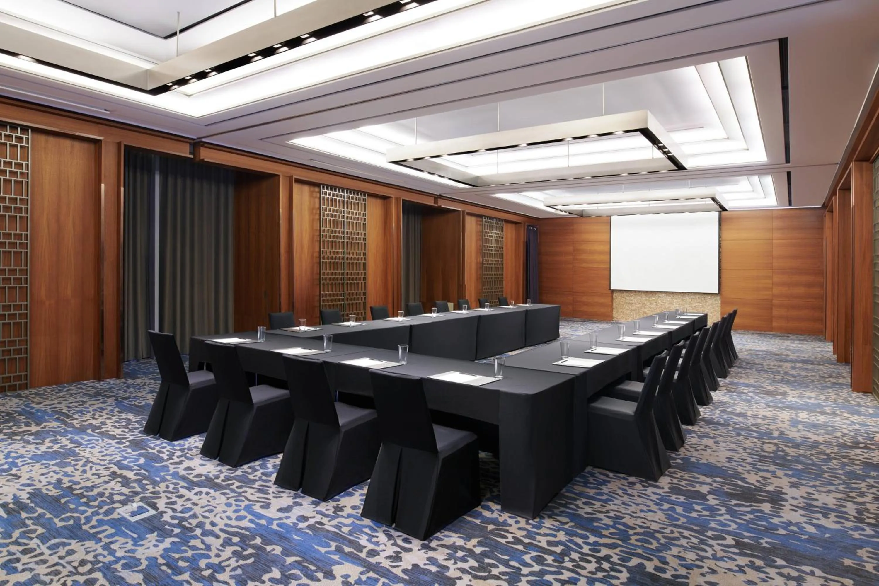 Meeting/conference room in Courtyard by Marriott Seoul Pangyo