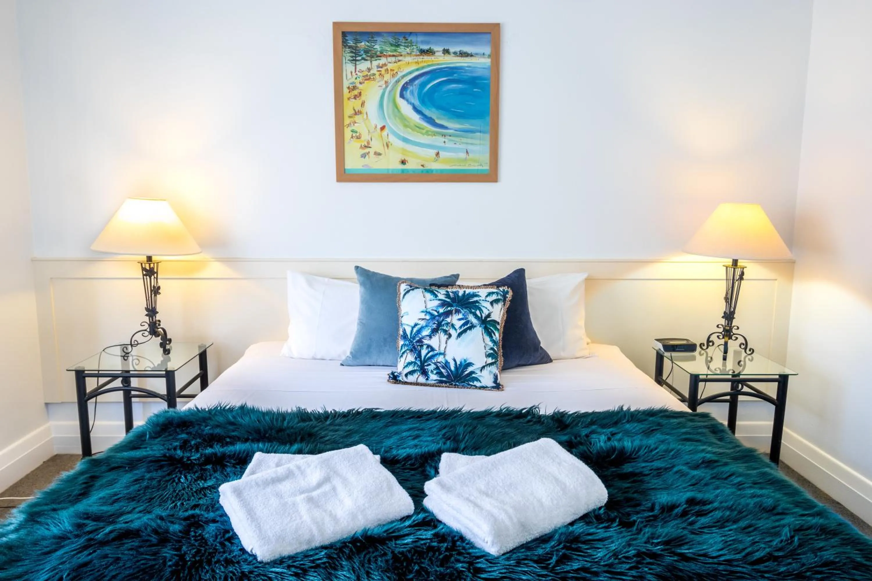 Bed in Bayview Apartments Glenelg