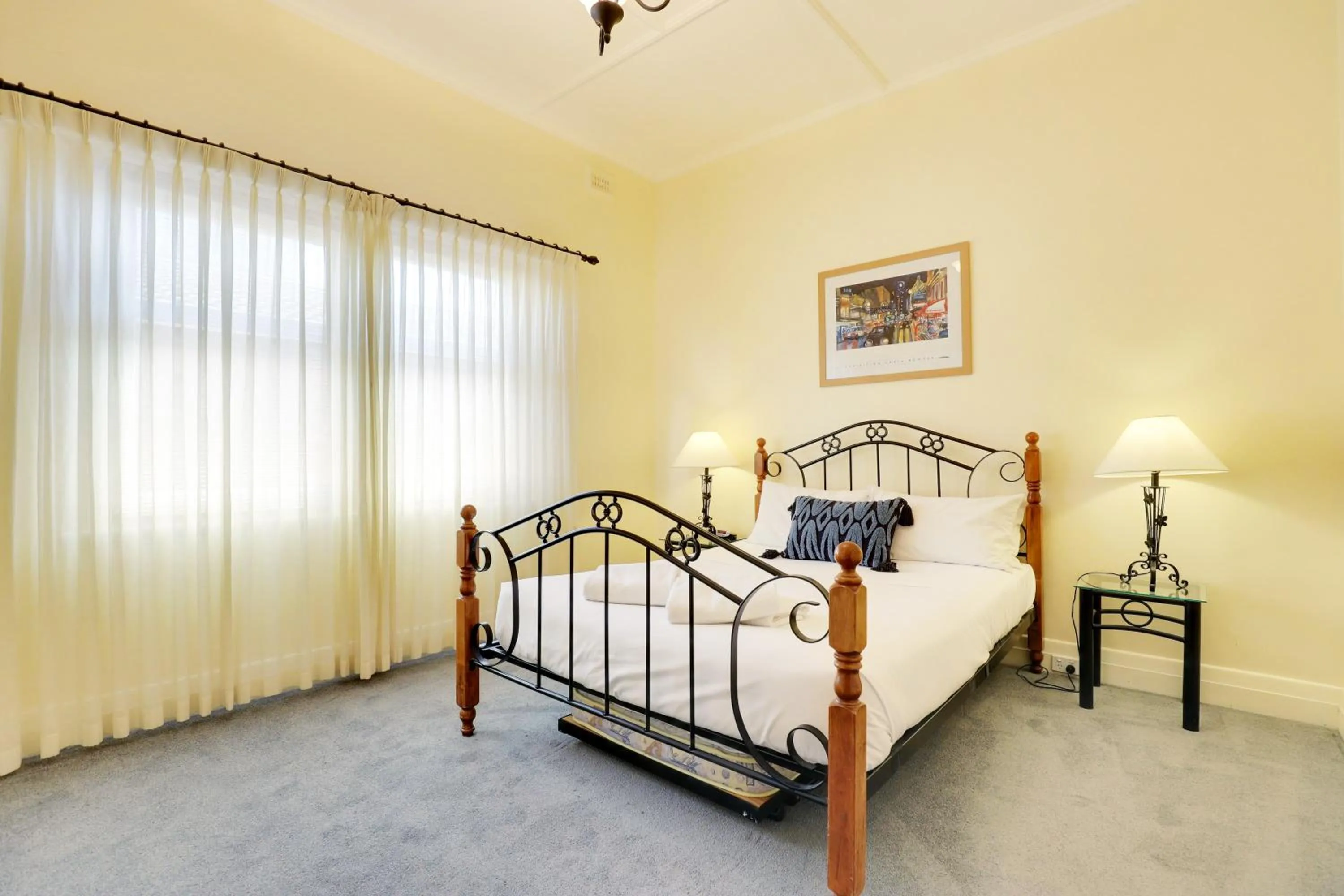 Bed in Bayview Apartments Glenelg