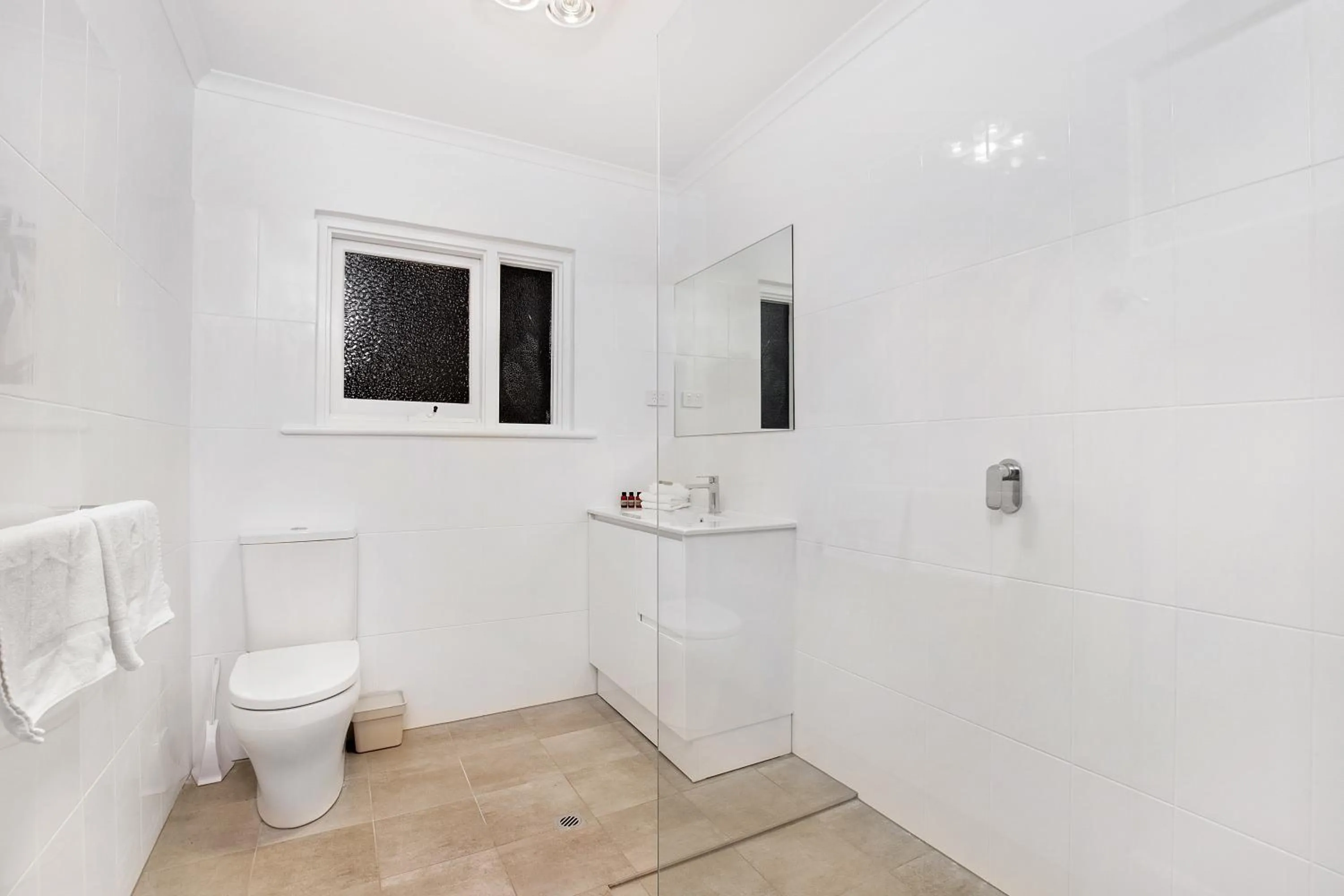 Bayview Apartments Glenelg