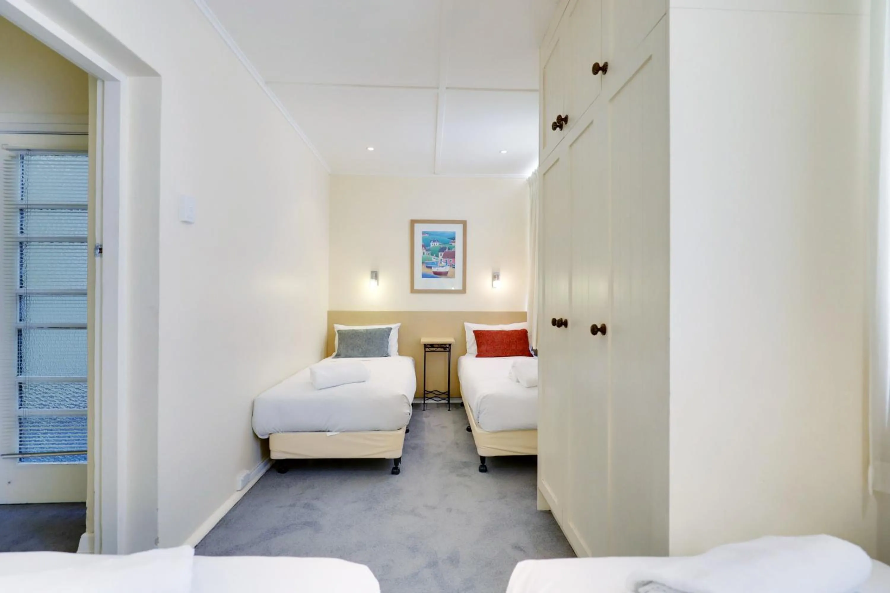 Photo of the whole room, Bed in Bayview Apartments Glenelg