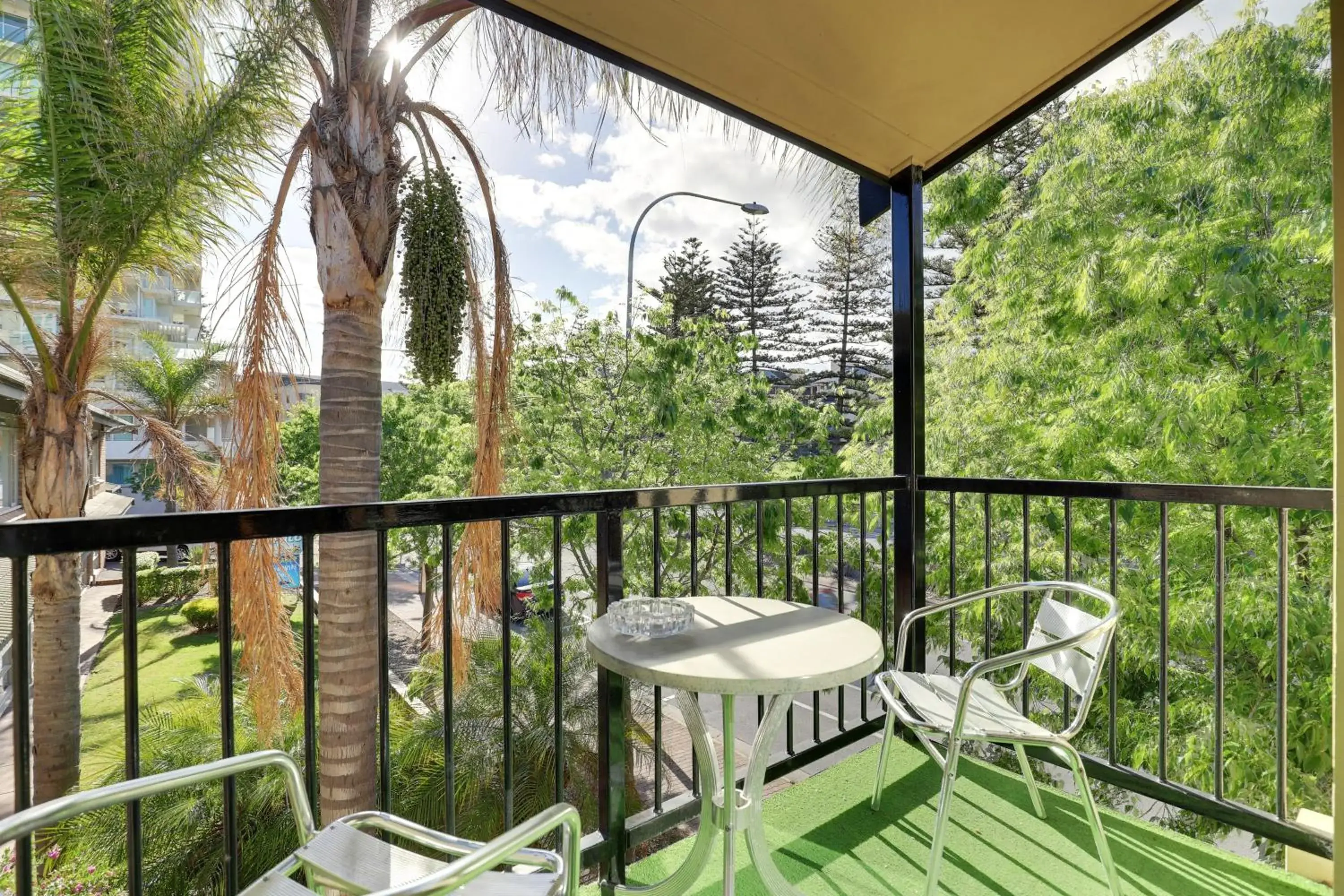Bayview Apartments Glenelg Bayview Apartments Glenelg