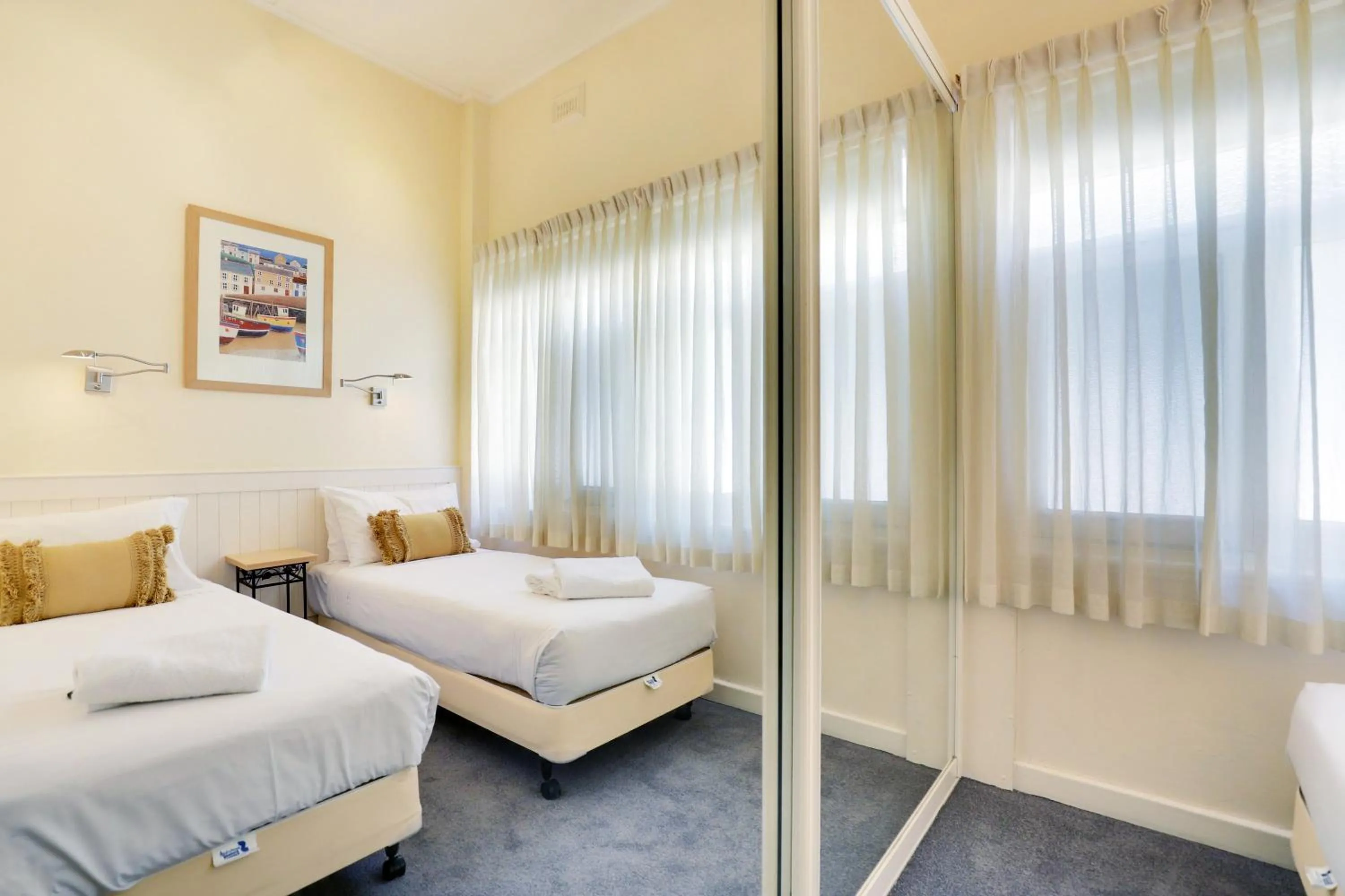 Bed in Bayview Apartments Glenelg