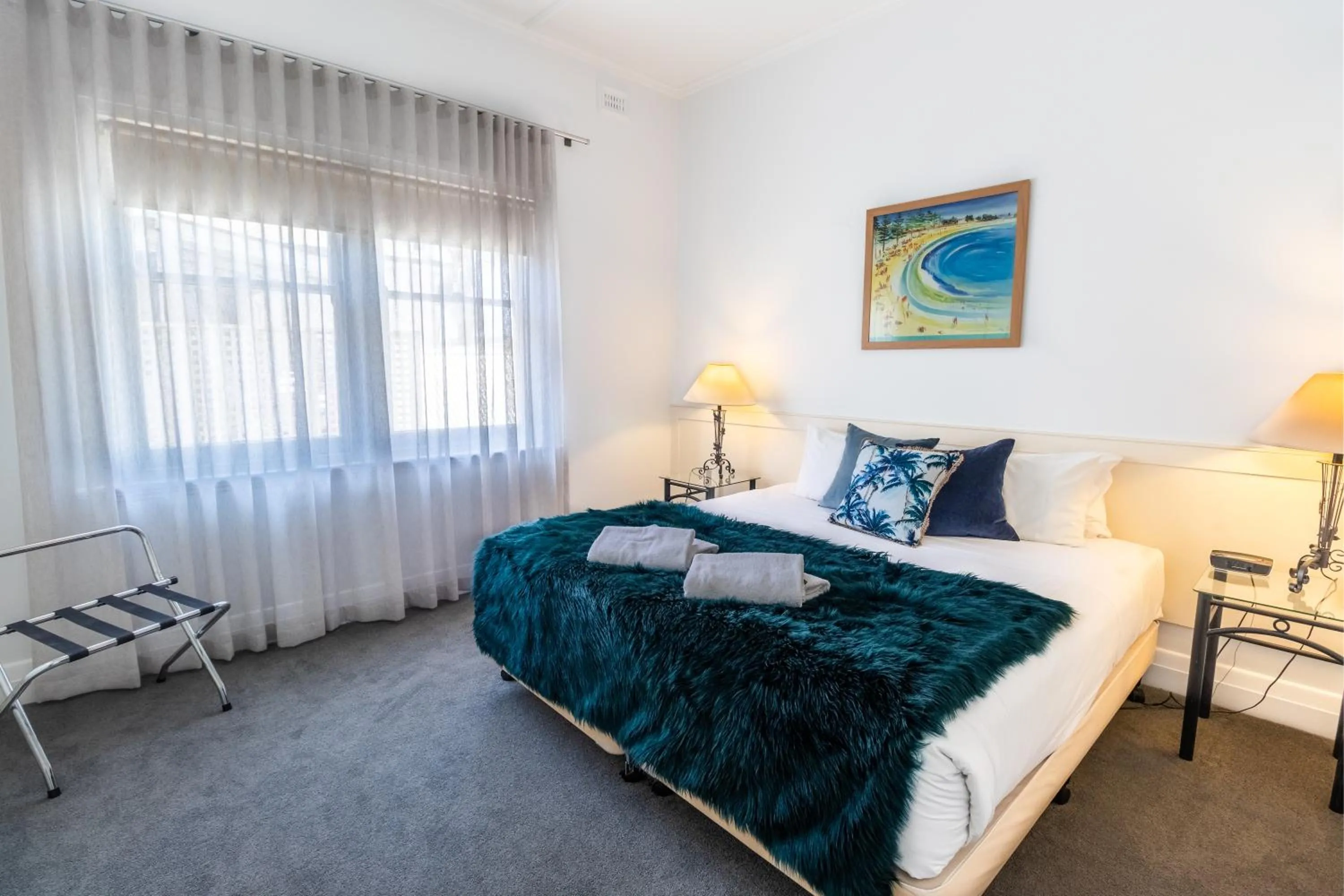 Bedroom, Bed in Bayview Apartments Glenelg